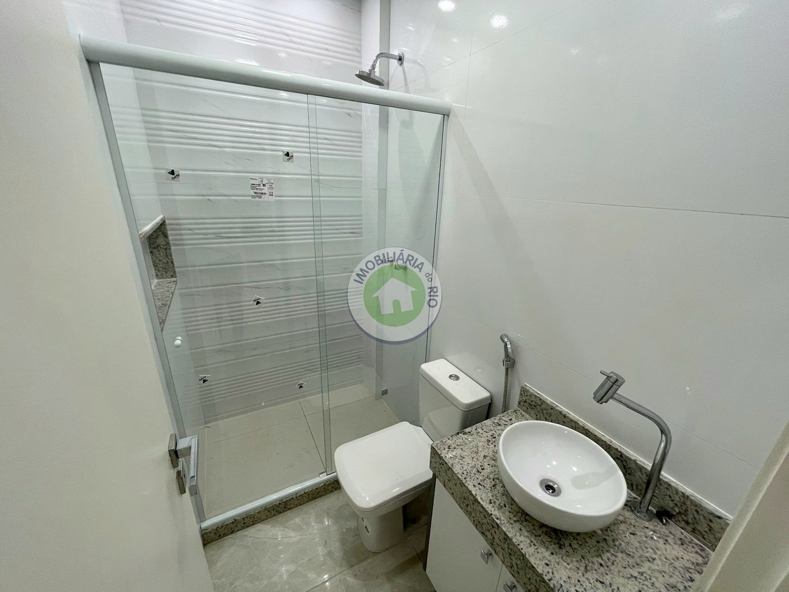 Apartamento à venda com 2 quartos, 78m² - Foto 25