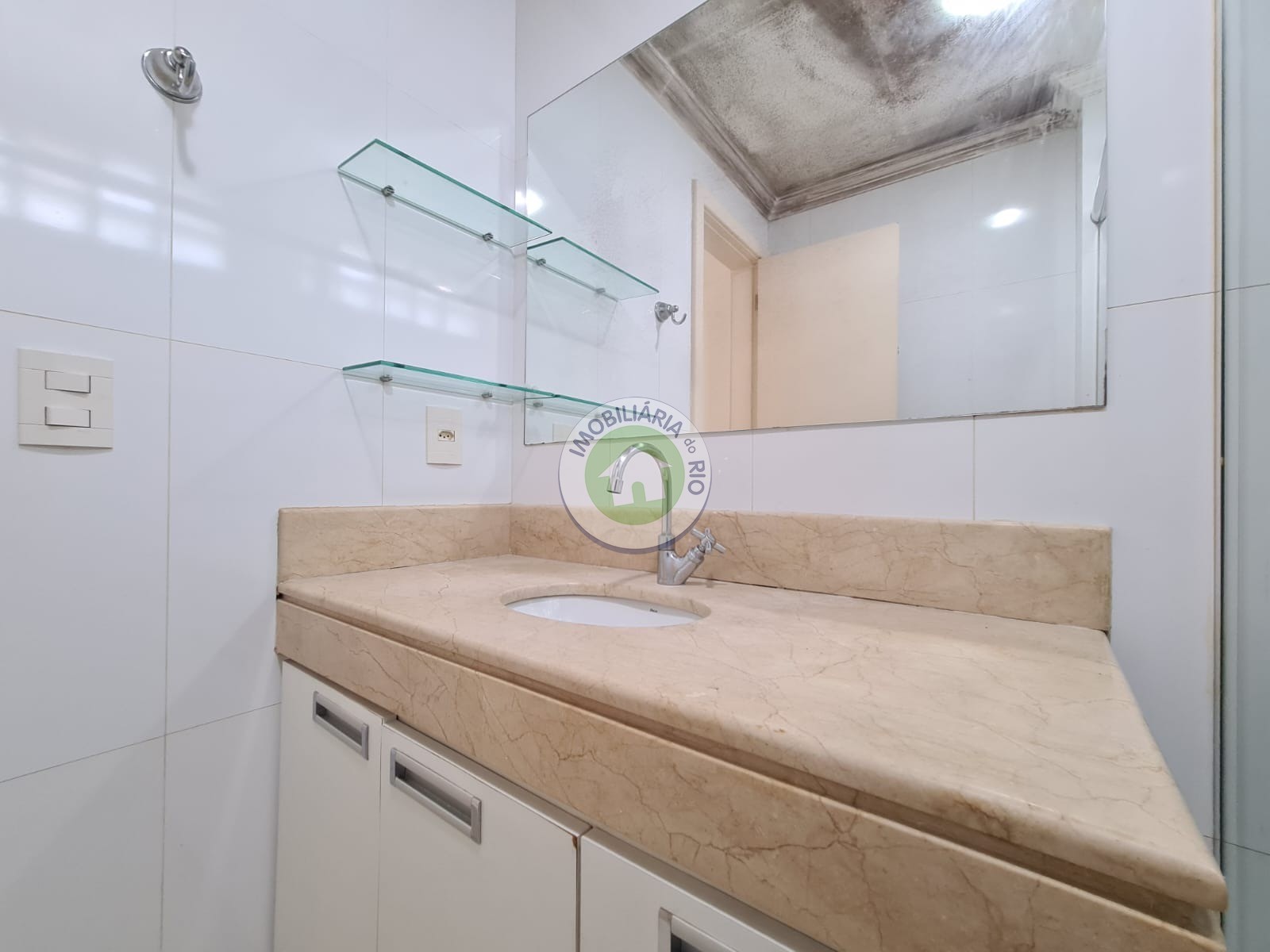 Apartamento à venda com 3 quartos, 75m² - Foto 17