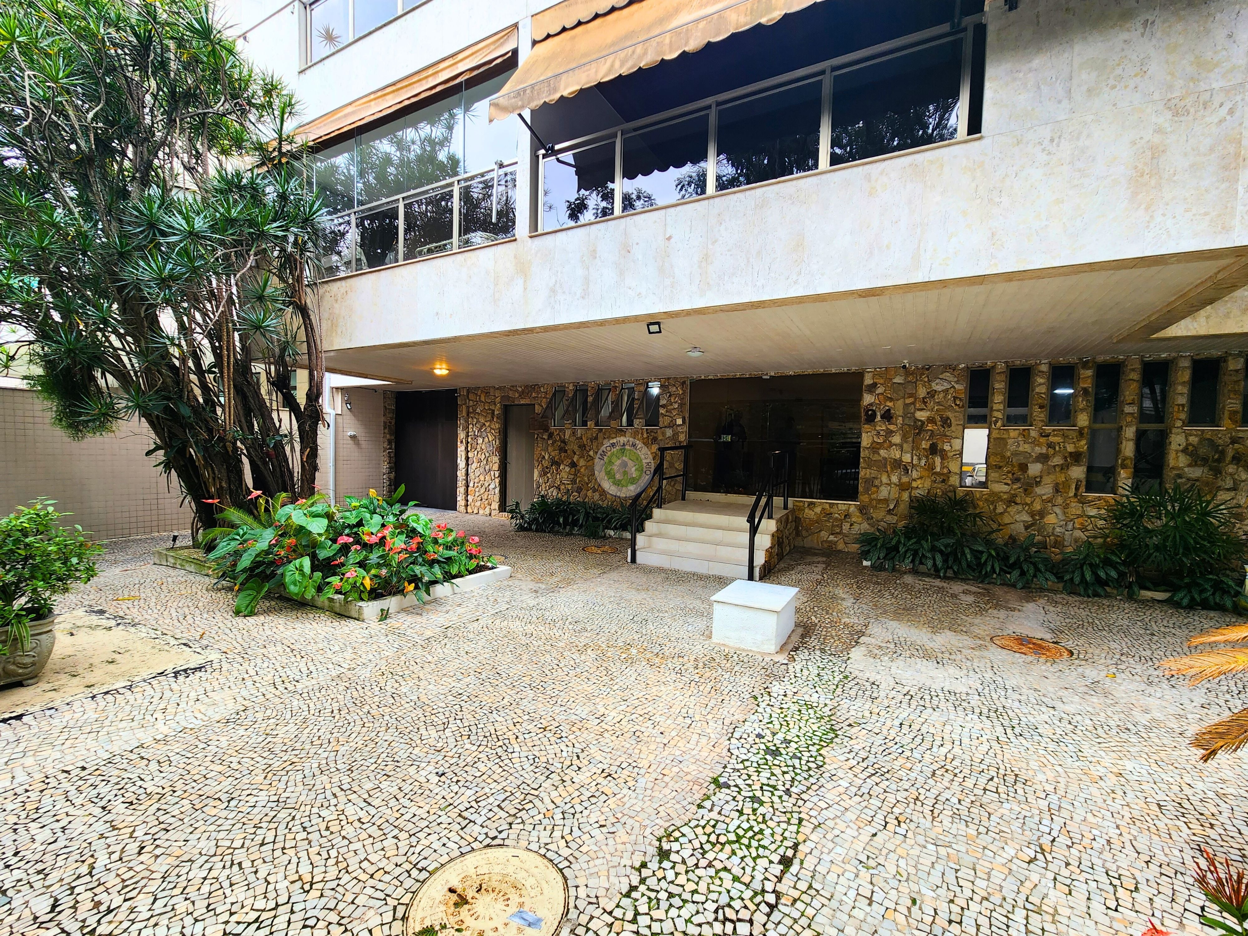 Cobertura à venda com 4 quartos, 360m² - Foto 89