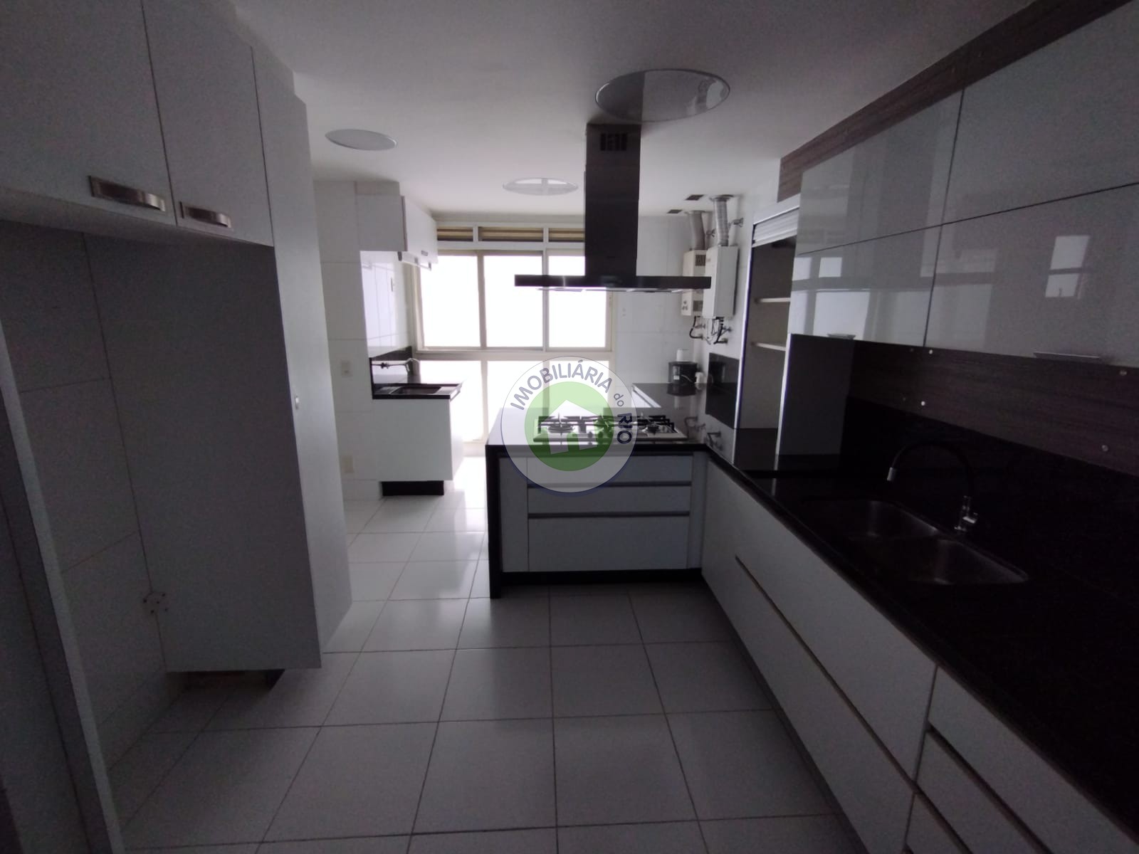 Apartamento à venda e aluguel com 4 quartos, 333m² - Foto 12