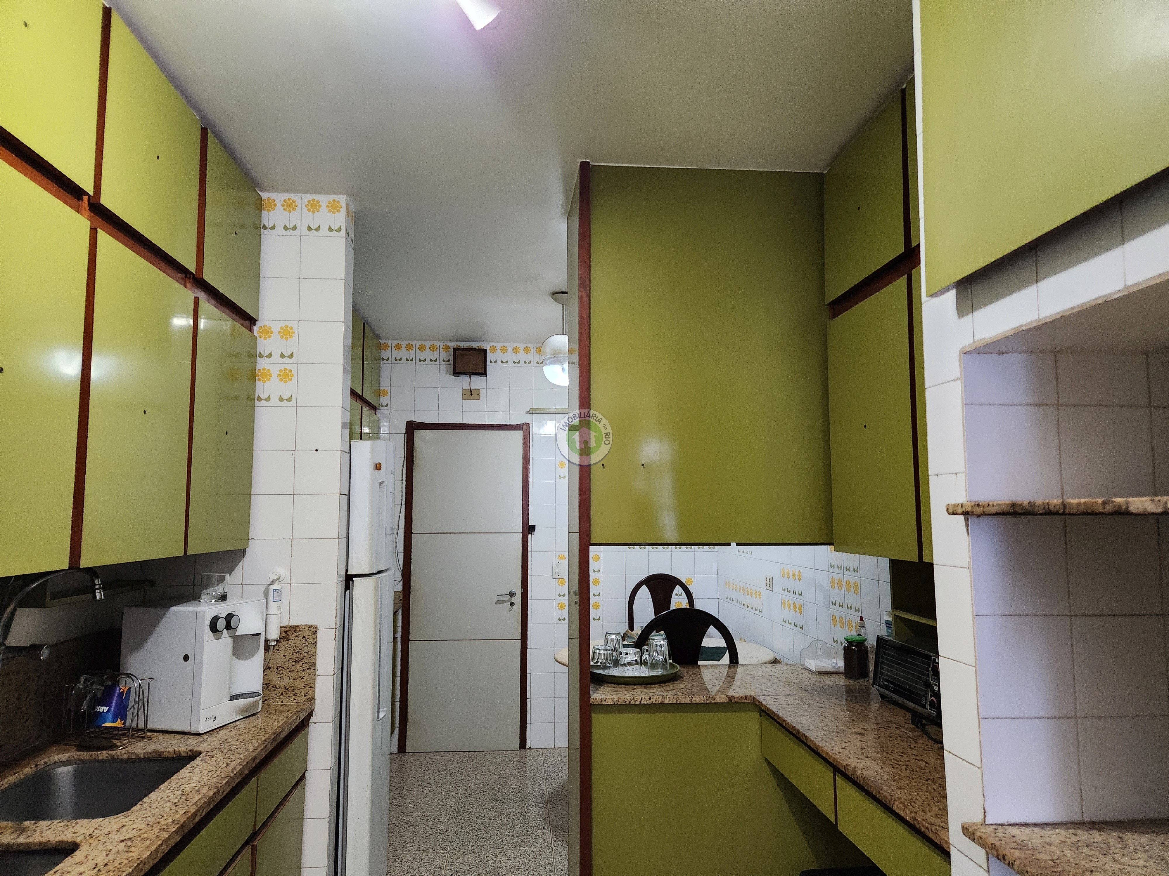 Apartamento à venda com 4 quartos, 215m² - Foto 28