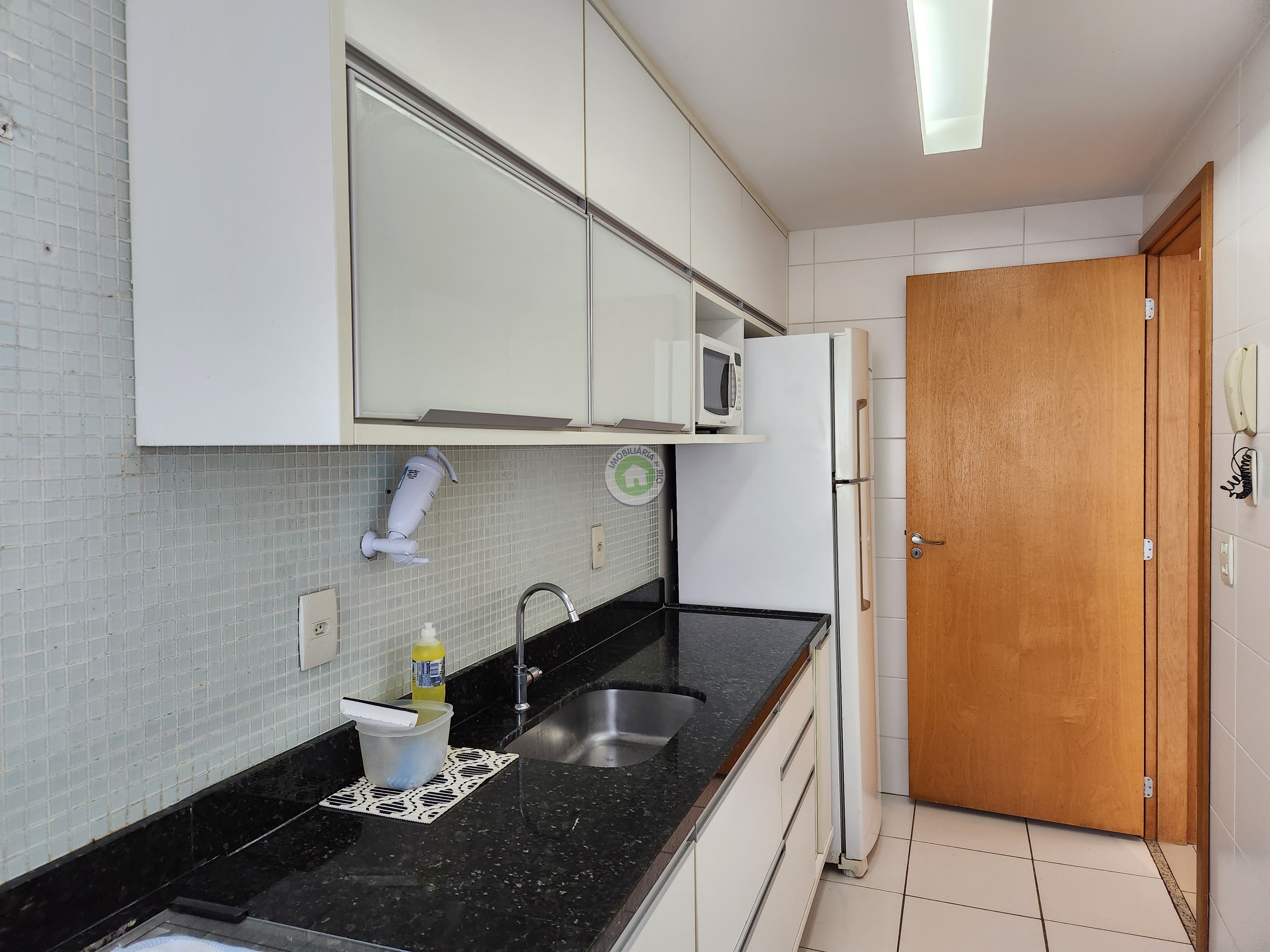 Apartamento à venda e aluguel com 2 quartos, 68m² - Foto 25