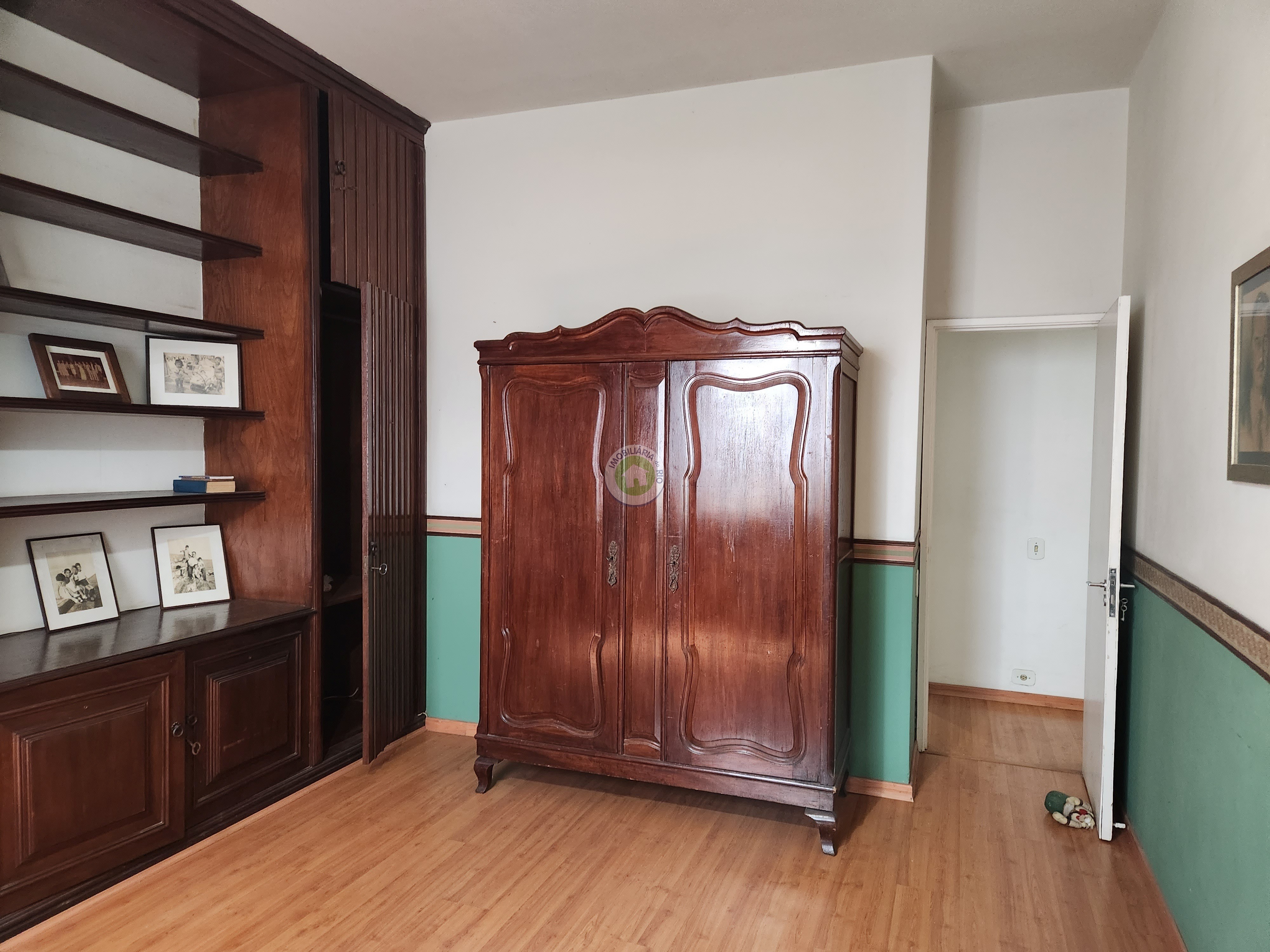 Apartamento à venda com 4 quartos, 215m² - Foto 13