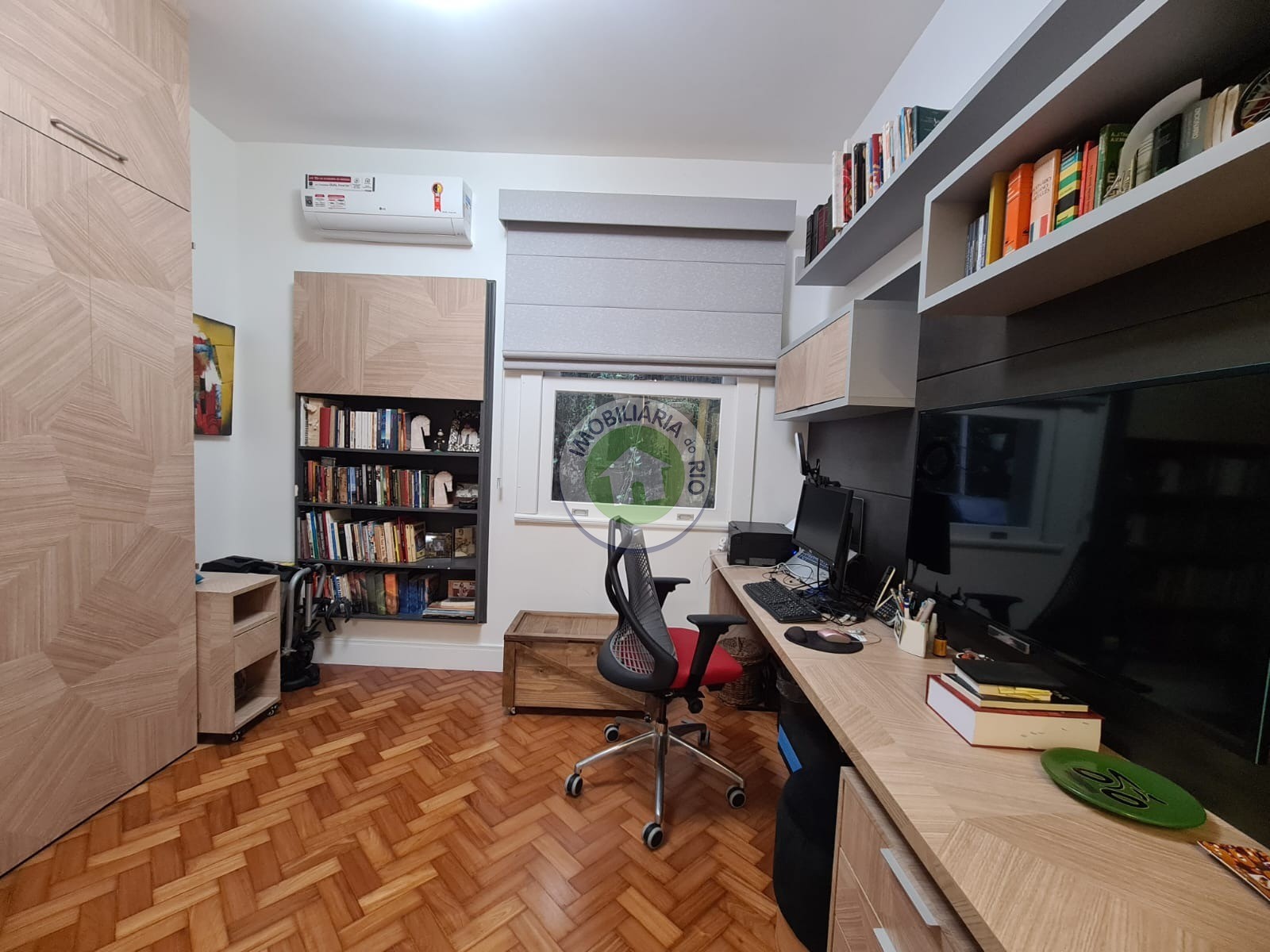 Apartamento à venda com 3 quartos, 160m² - Foto 25