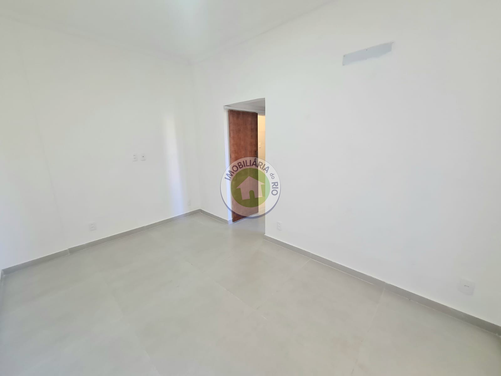 Apartamento à venda com 1 quarto, 40m² - Foto 5