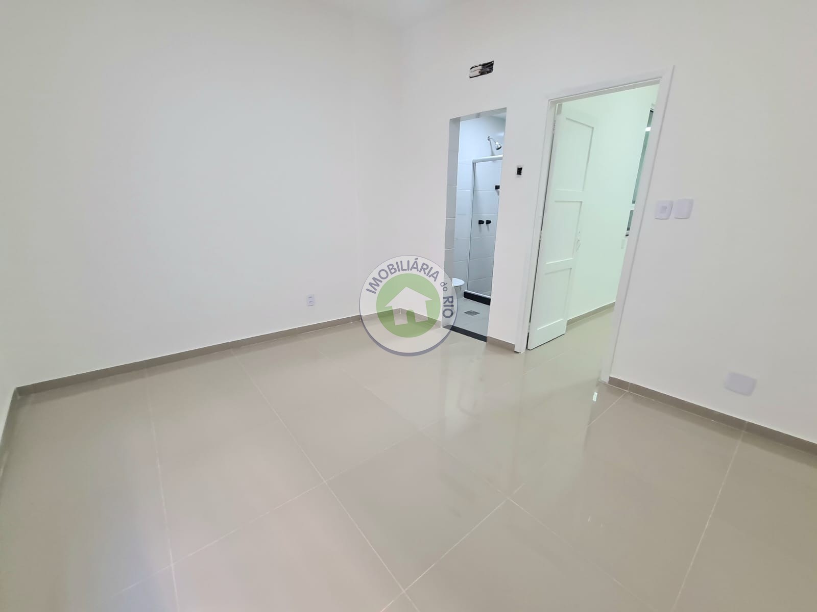 Apartamento à venda com 1 quarto, 45m² - Foto 25