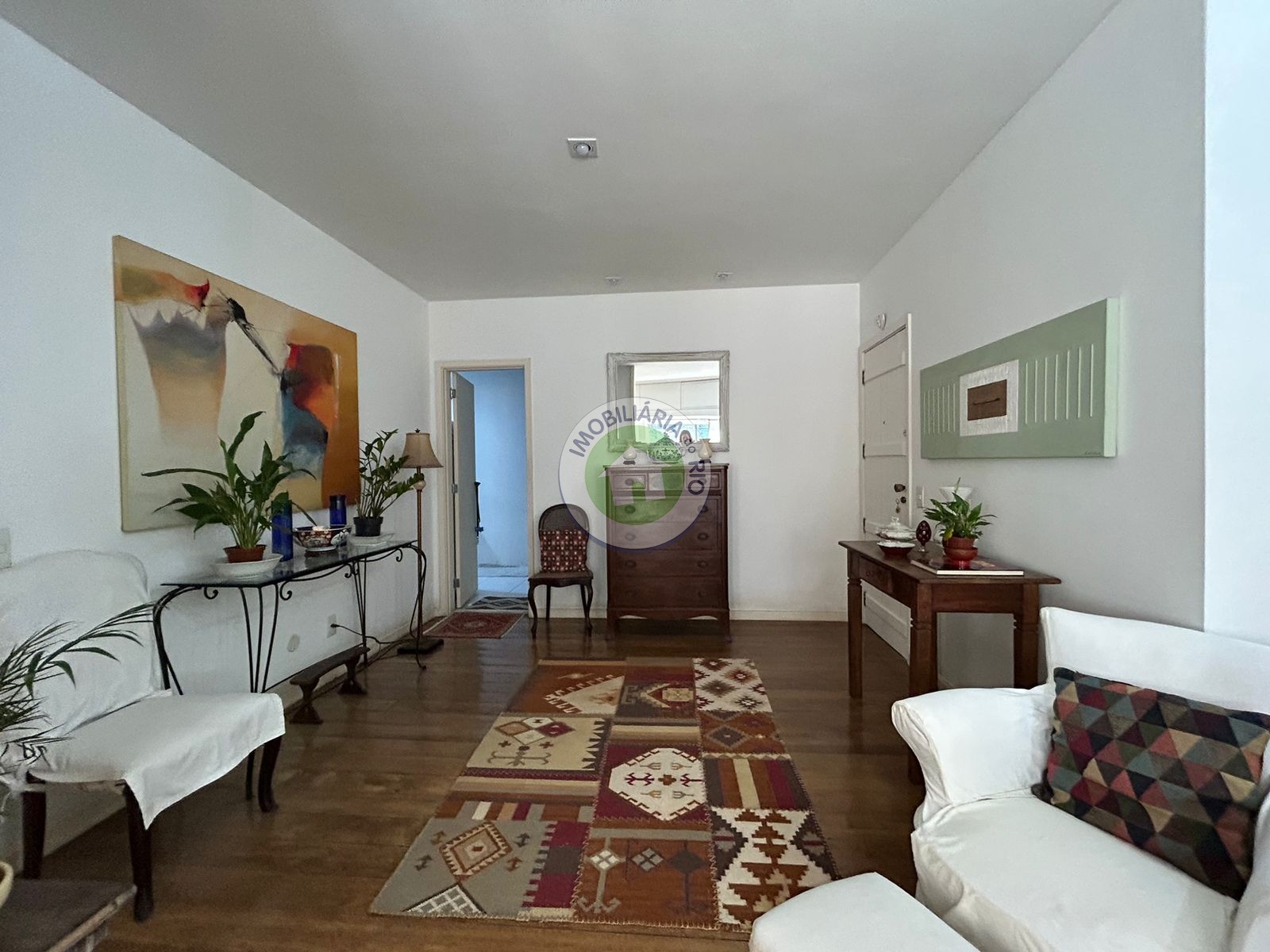 Apartamento à venda com 3 quartos, 110m² - Foto 3