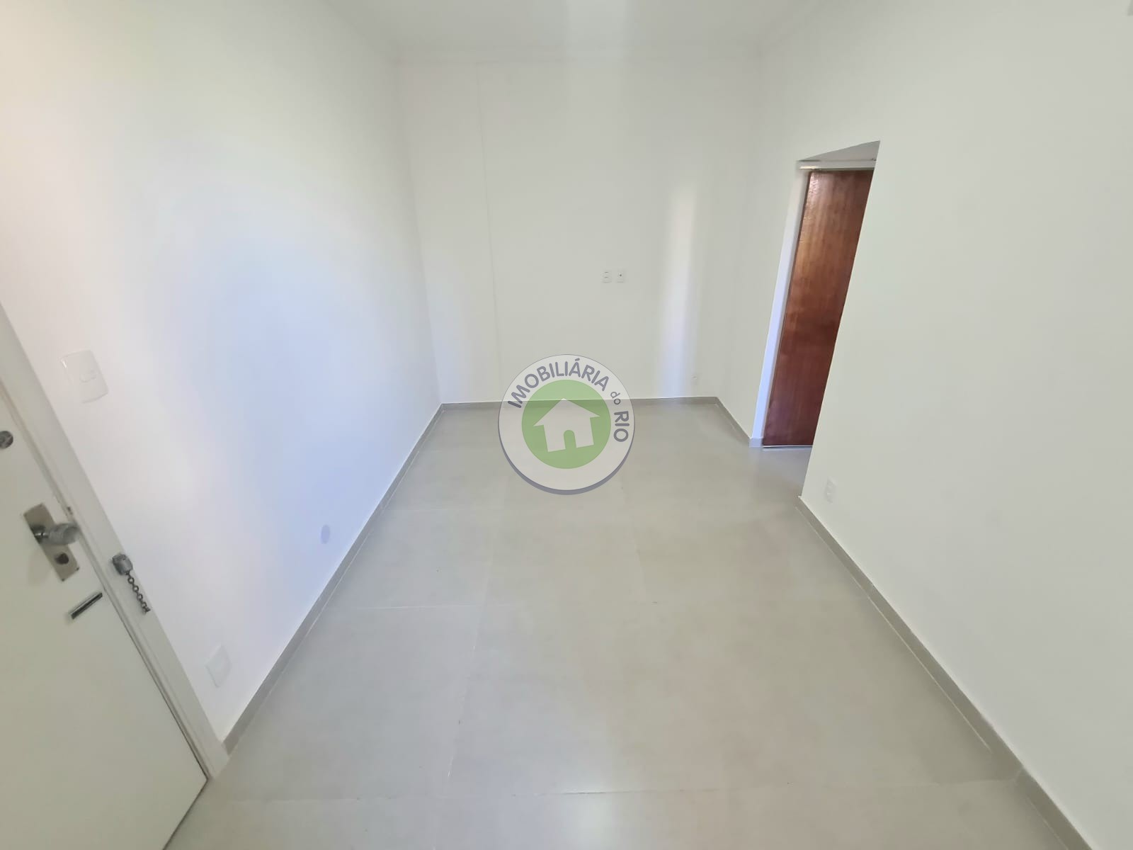 Apartamento à venda com 1 quarto, 40m² - Foto 6