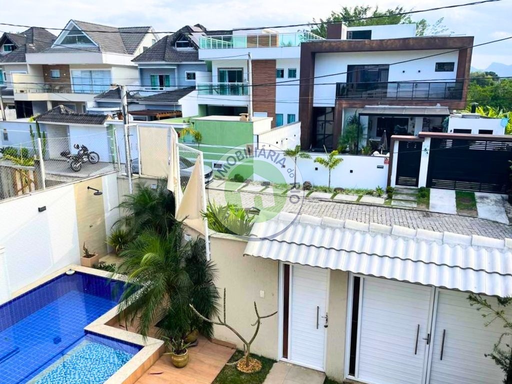 Casa à venda com 4 quartos, 267m² - Foto 32