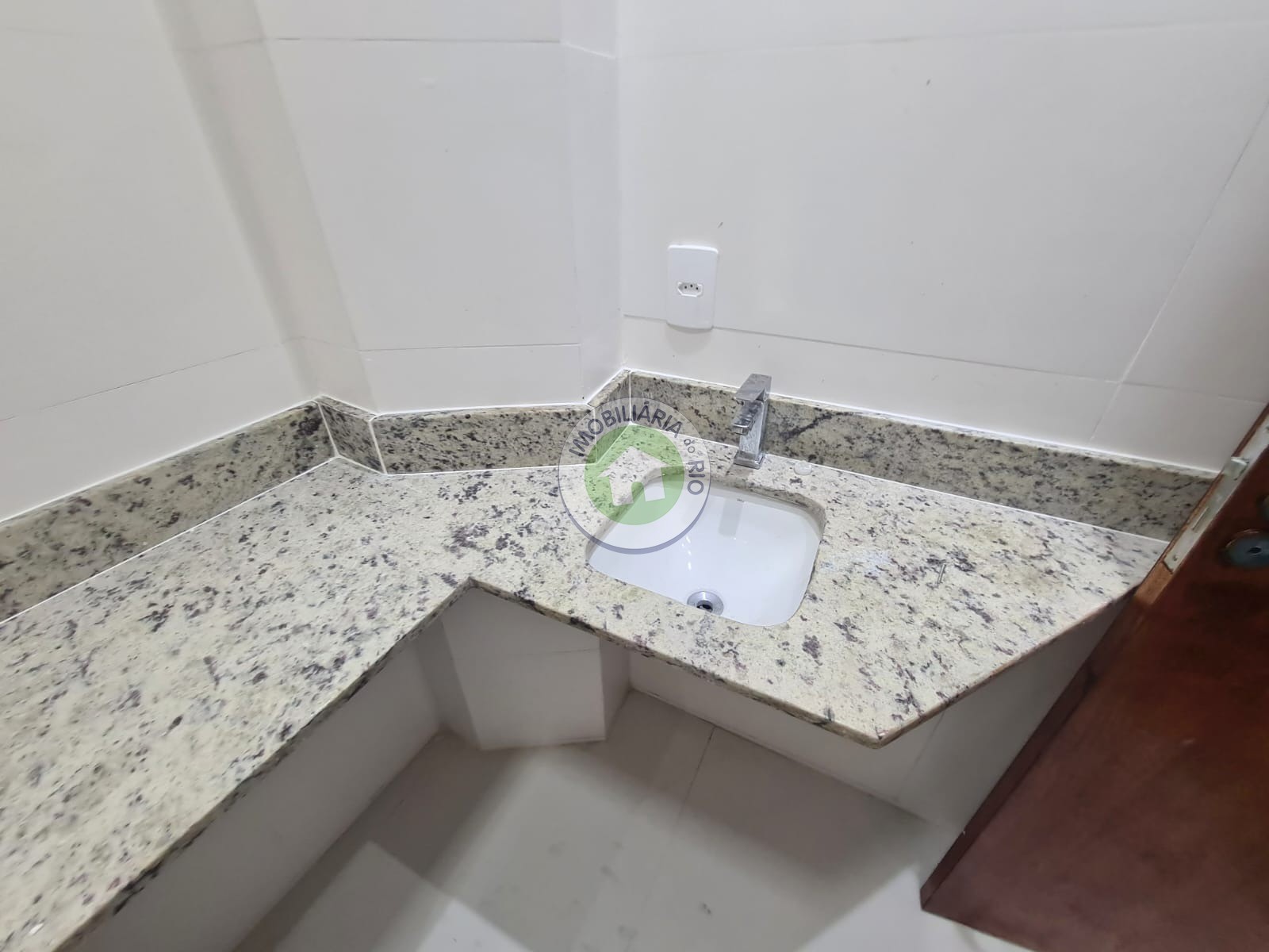 Apartamento à venda com 1 quarto, 40m² - Foto 15