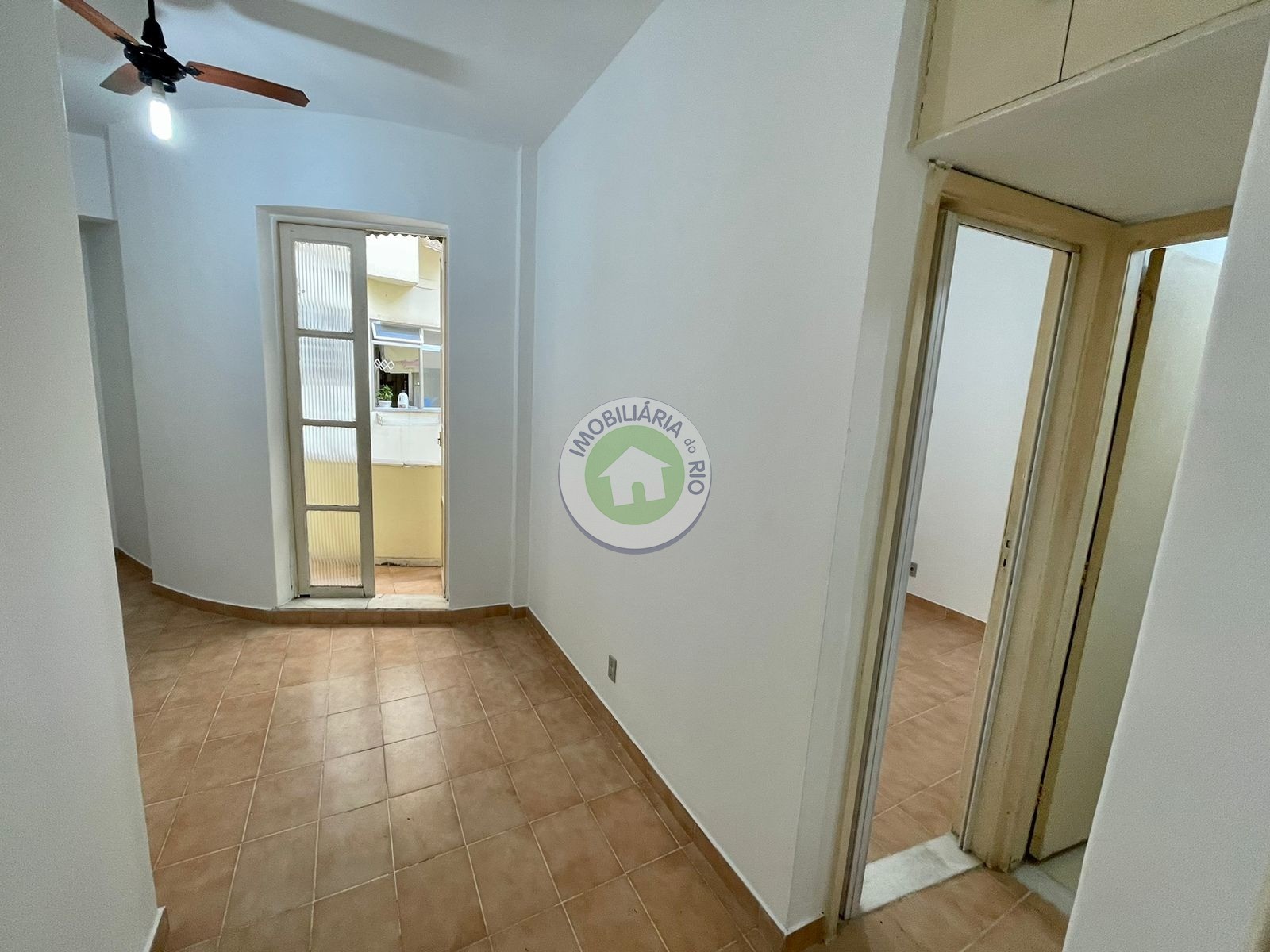 Apartamento à venda com 1 quarto, 35m² - Foto 1