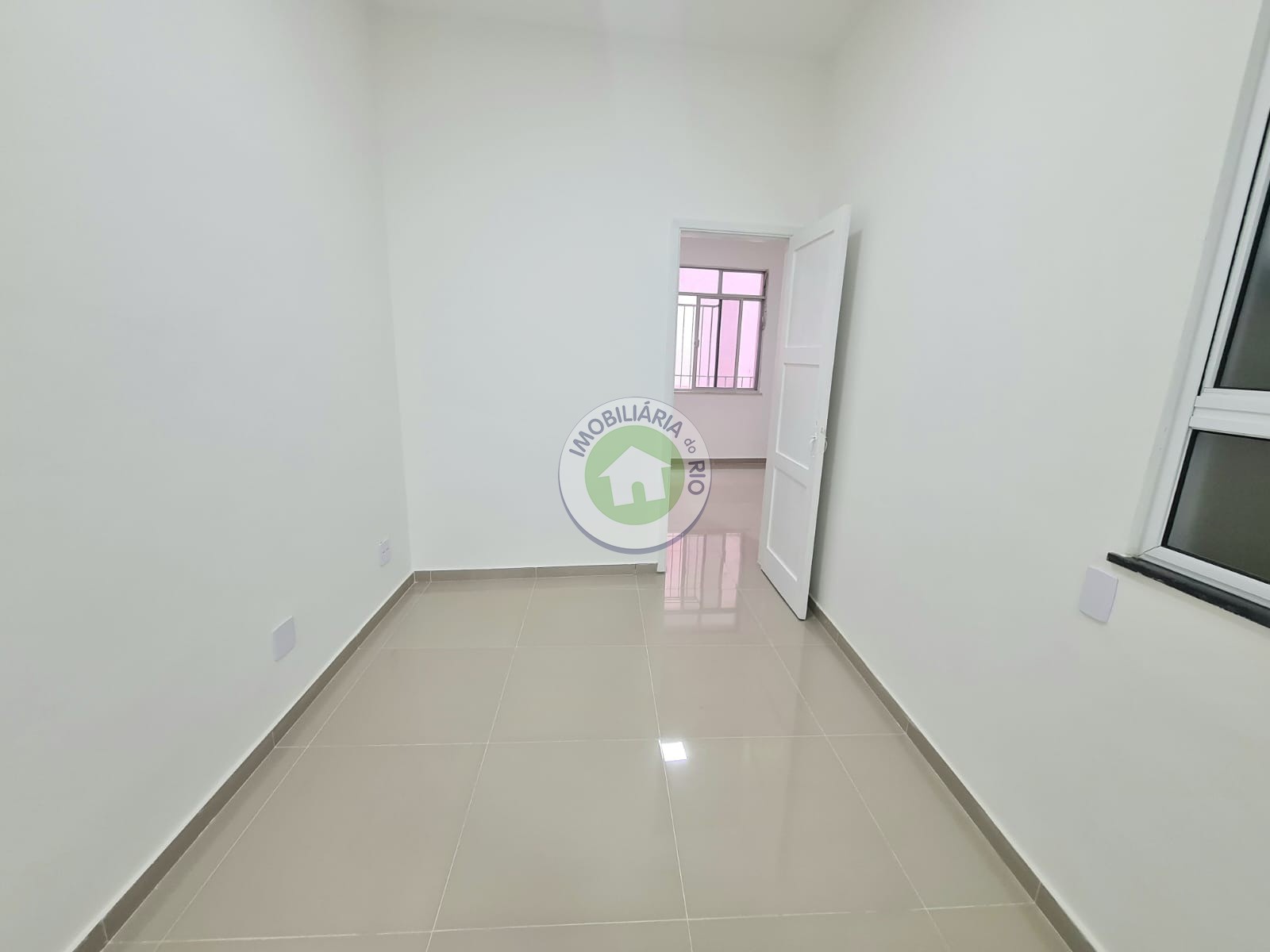 Apartamento à venda com 1 quarto, 45m² - Foto 7