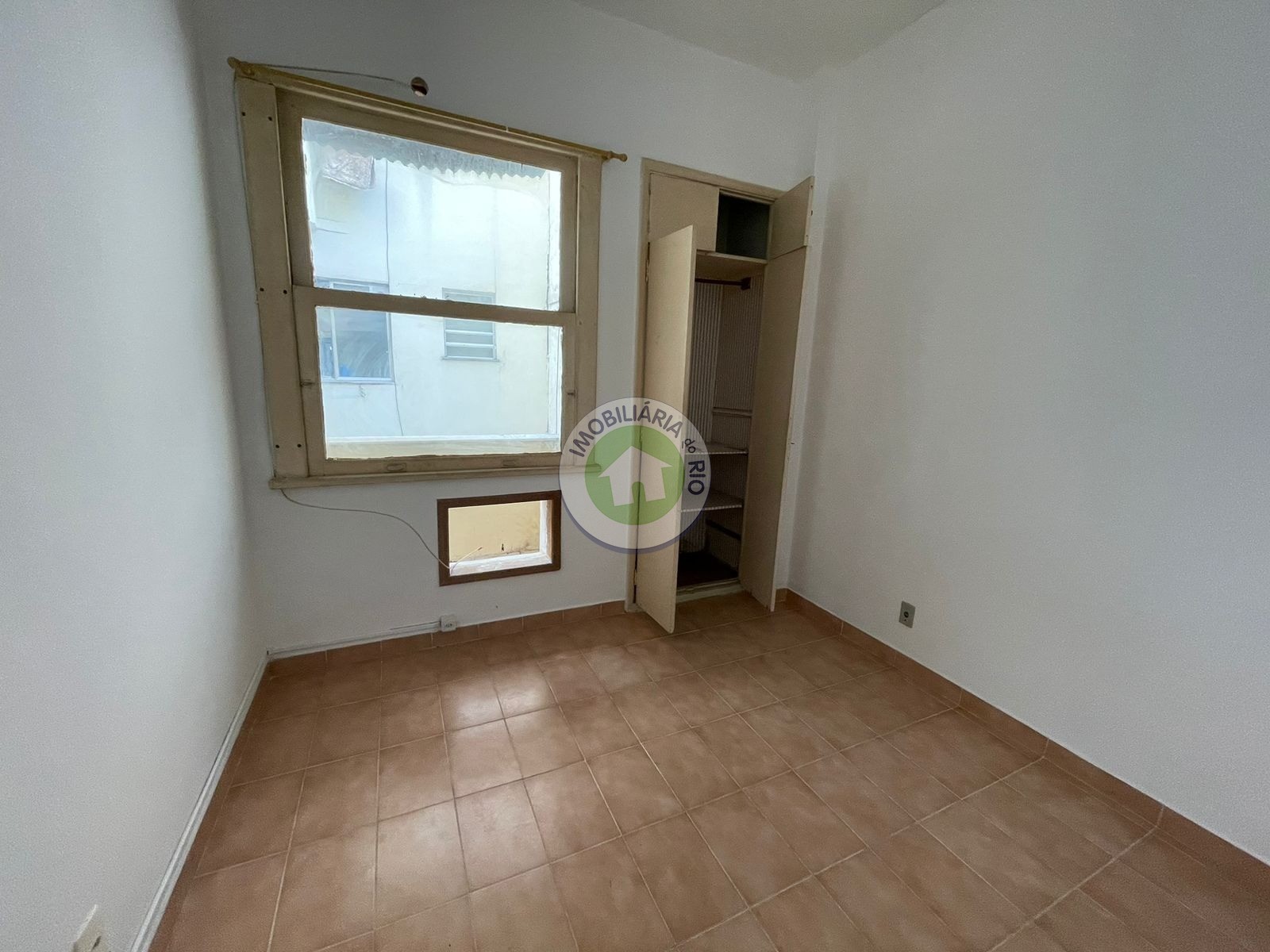 Apartamento à venda com 1 quarto, 35m² - Foto 10