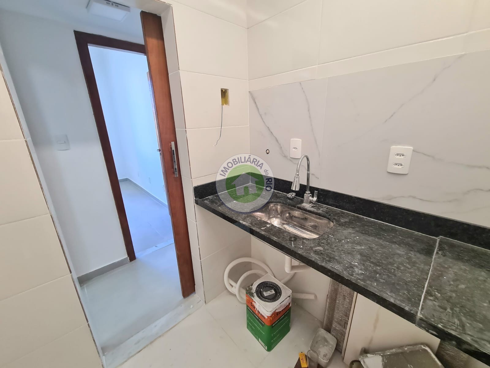 Apartamento à venda com 1 quarto, 40m² - Foto 26