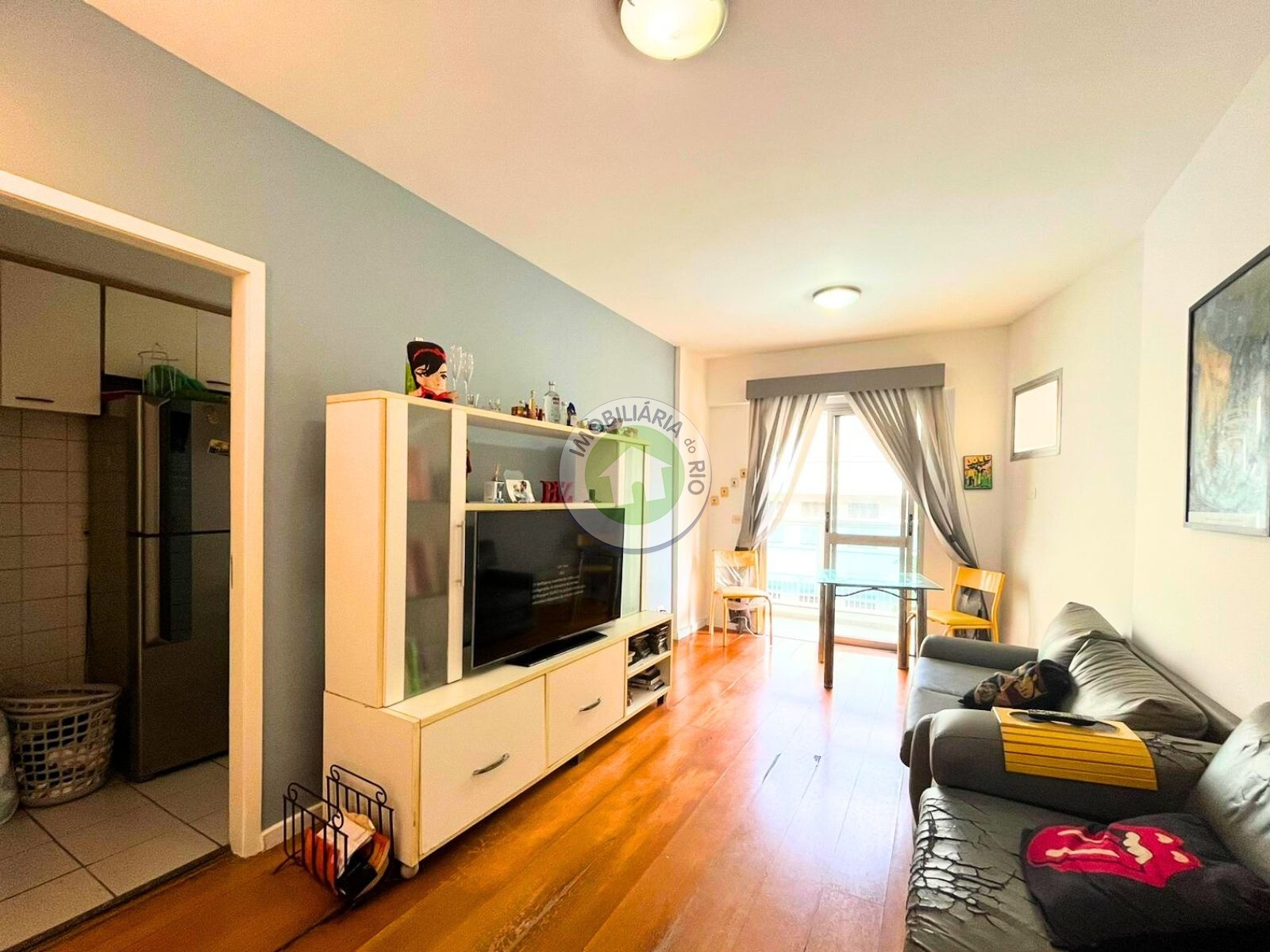 Apartamento à venda com 2 quartos, 79m² - Foto 1