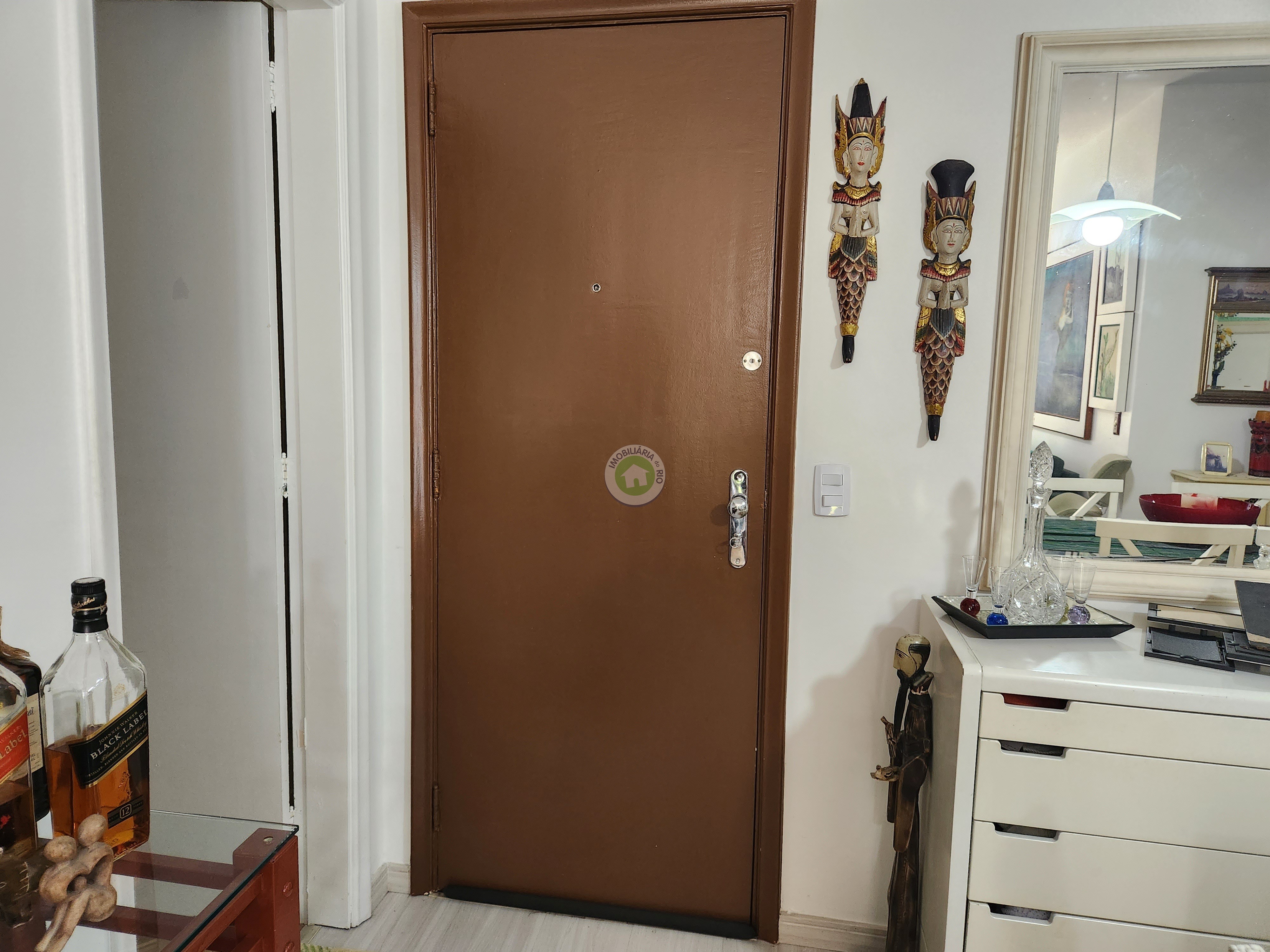 Apartamento à venda com 2 quartos, 68m² - Foto 23