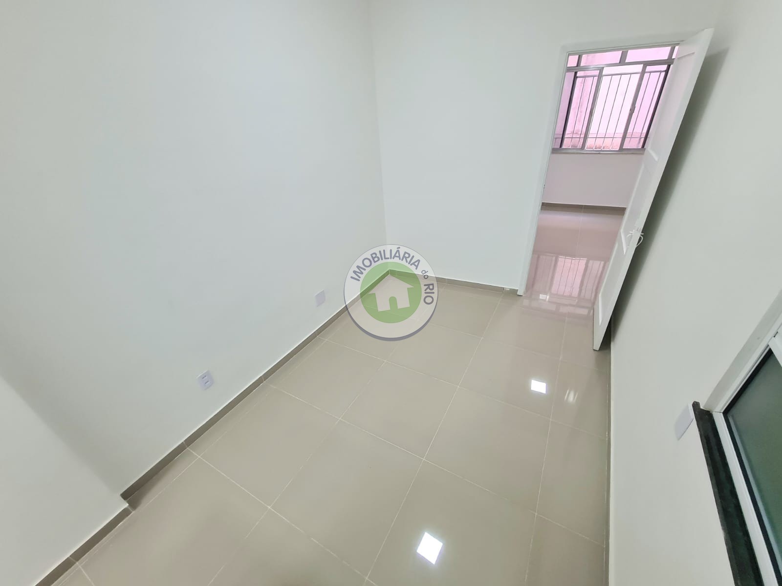 Apartamento à venda com 1 quarto, 45m² - Foto 8