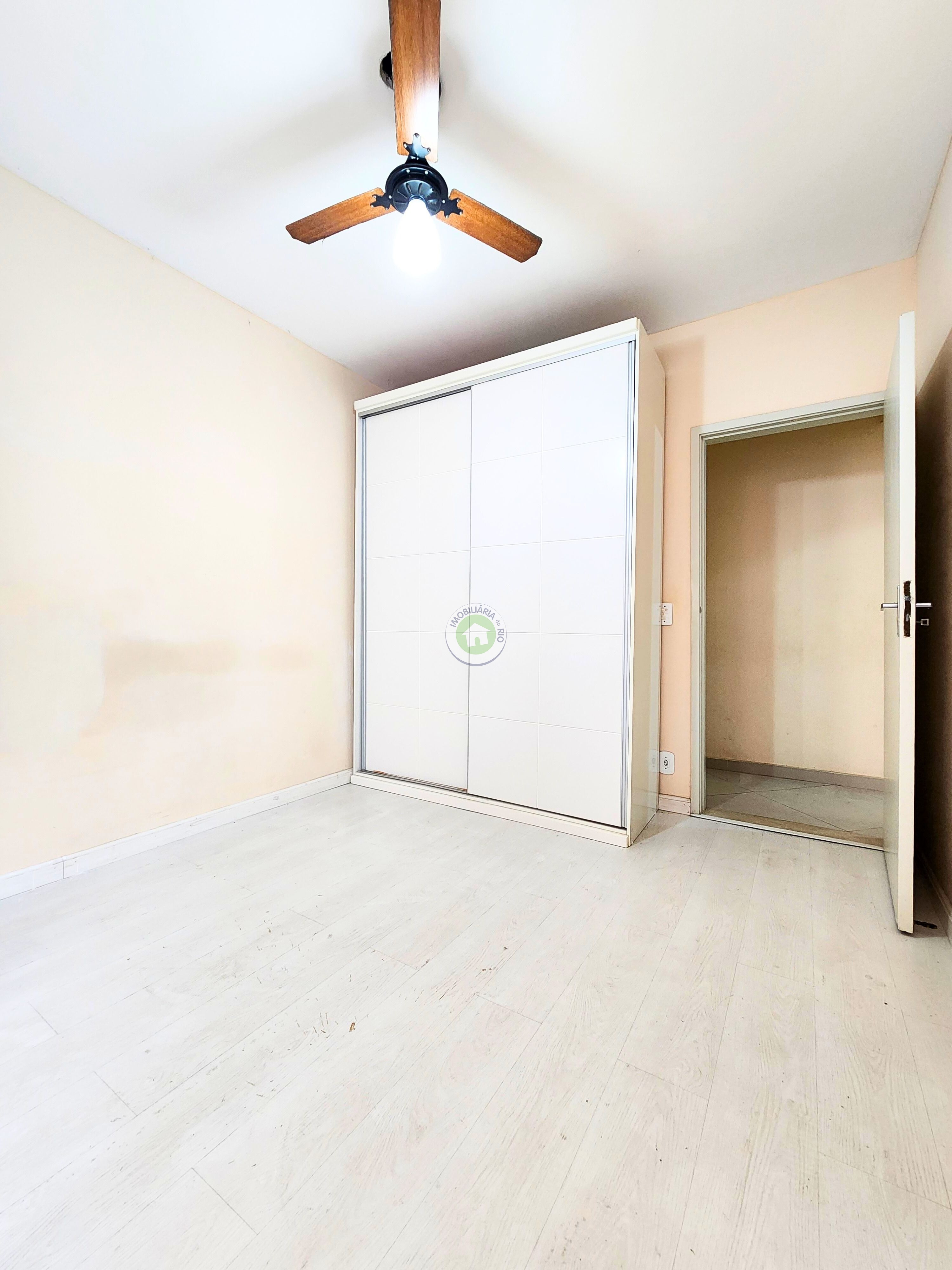 Apartamento à venda com 2 quartos, 57m² - Foto 30