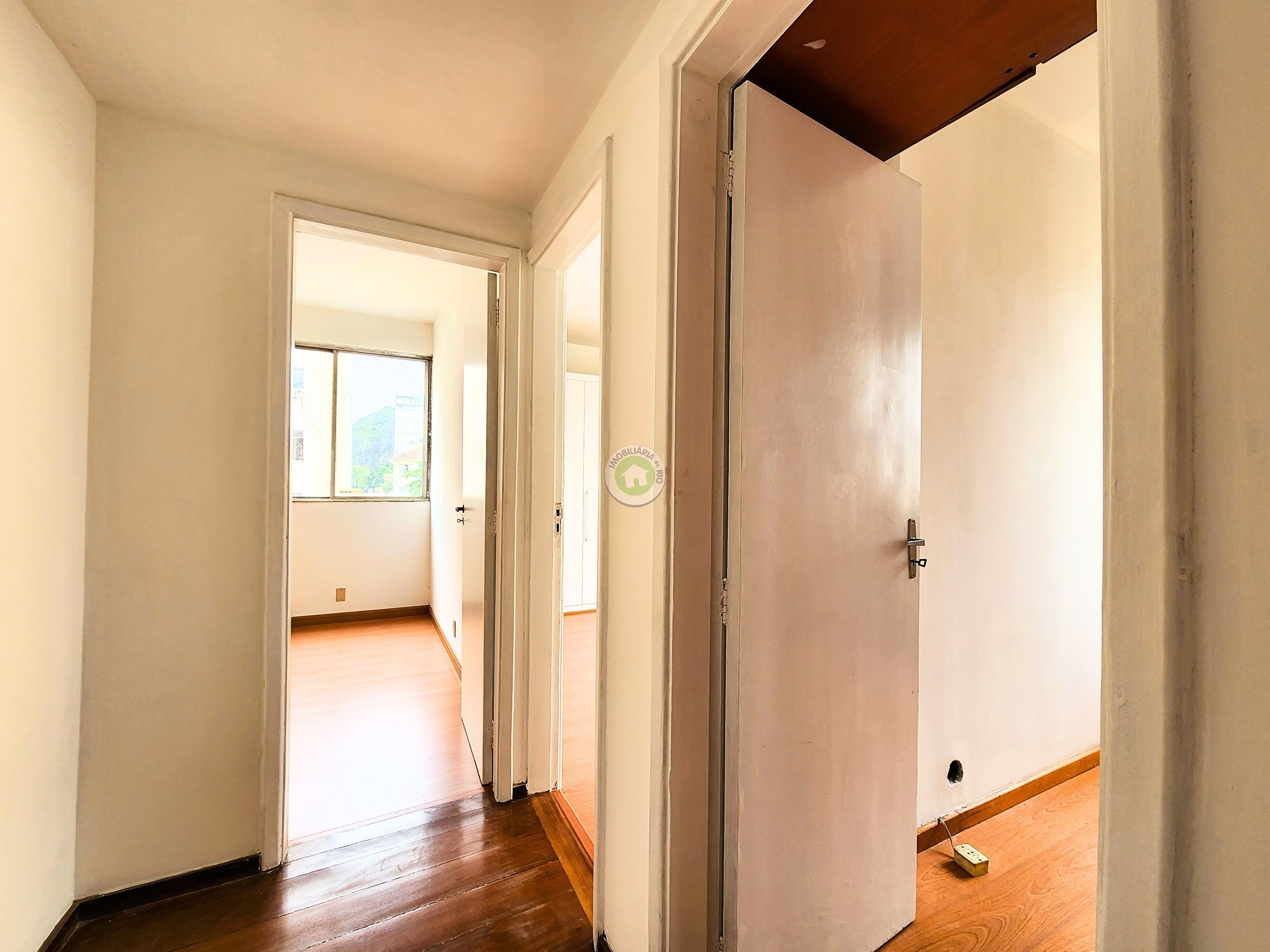 Apartamento à venda com 3 quartos, 90m² - Foto 15