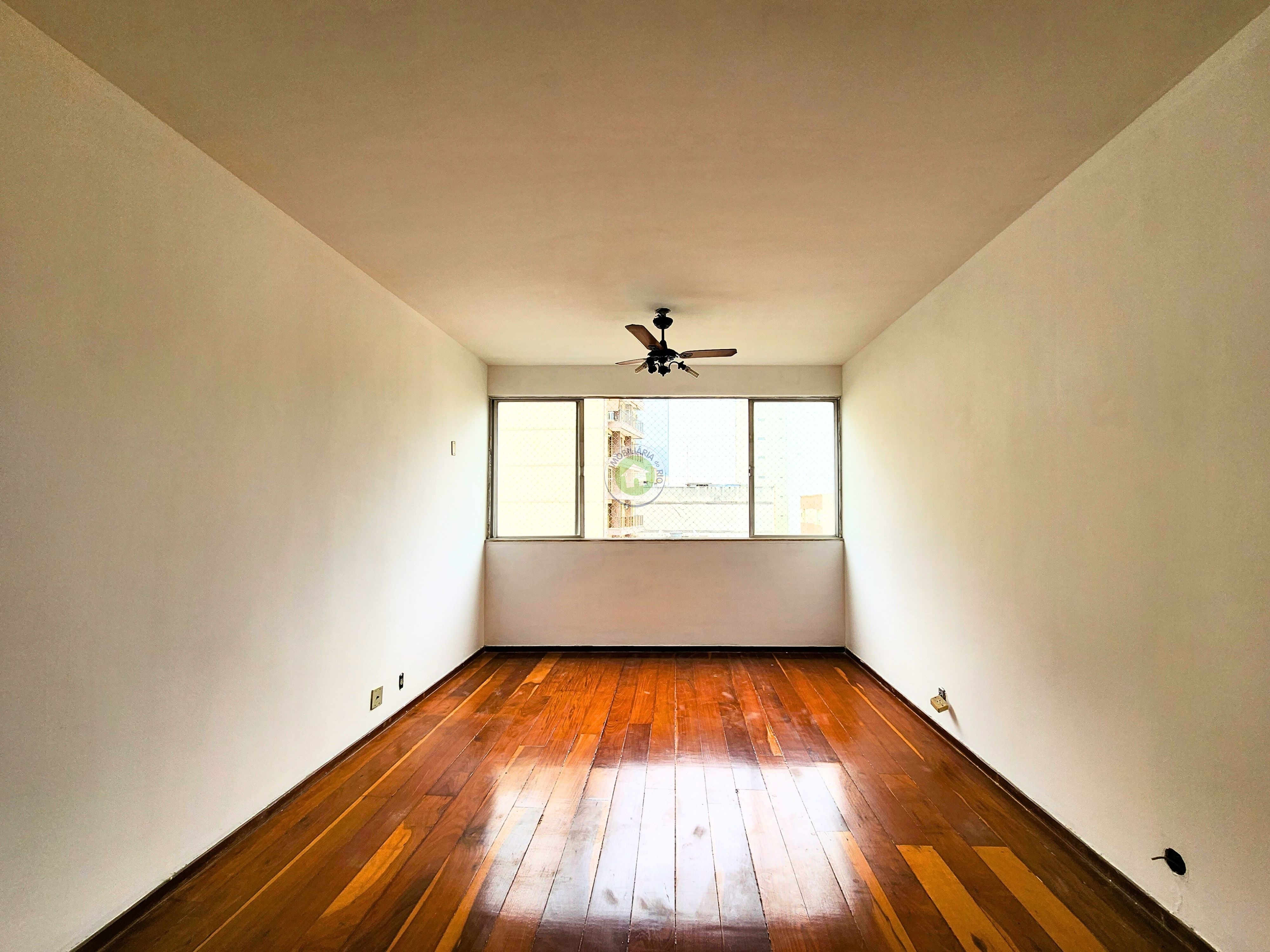 Apartamento à venda com 3 quartos, 90m² - Foto 7