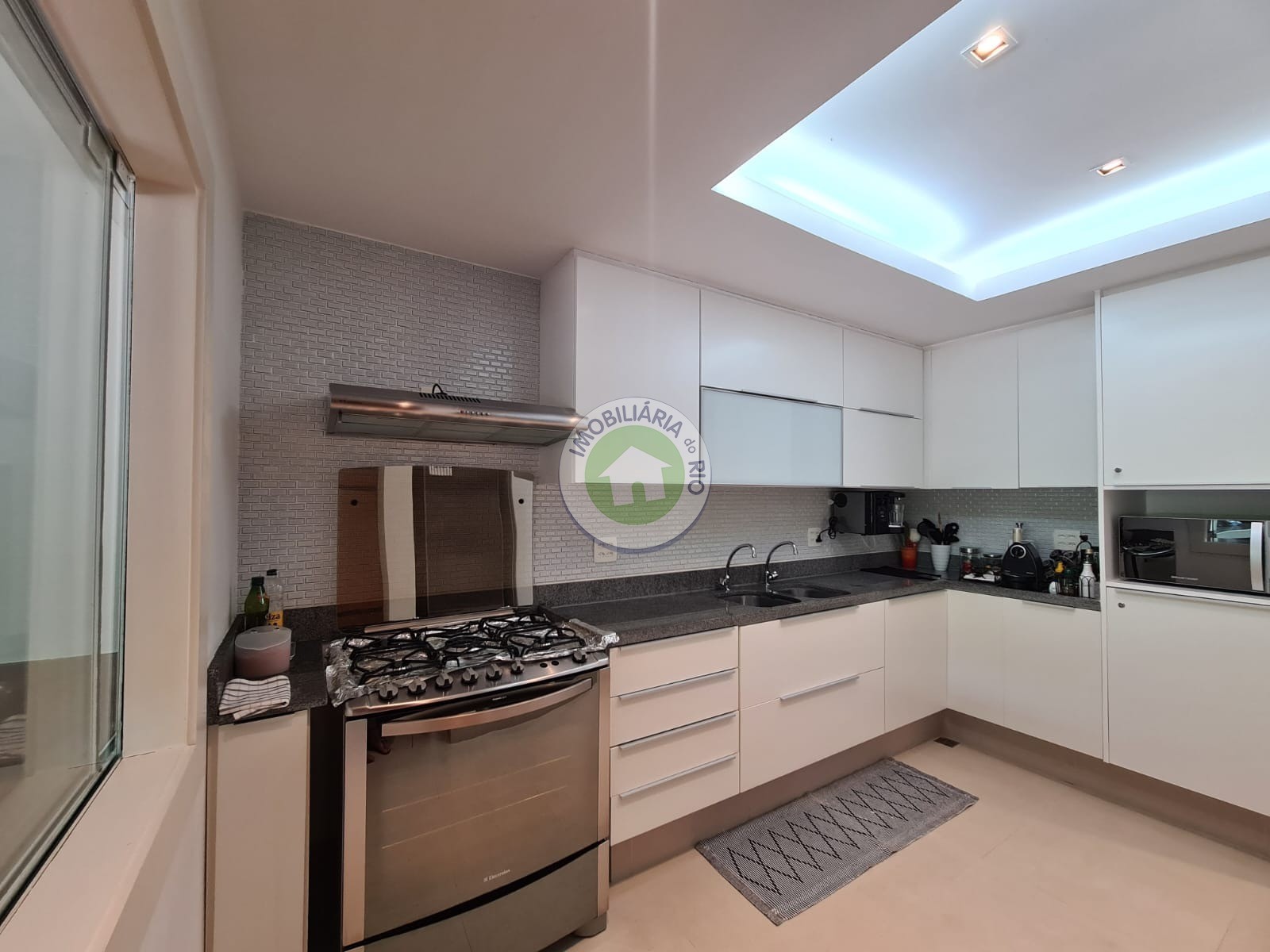 Casa à venda com 5 quartos, 200m² - Foto 43