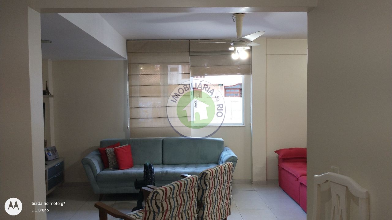 Casa de Condomínio à venda com 2 quartos, 170m² - Foto 3