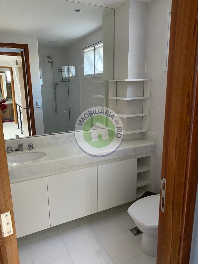 Casa à venda com 4 quartos, 203m² - Foto 14