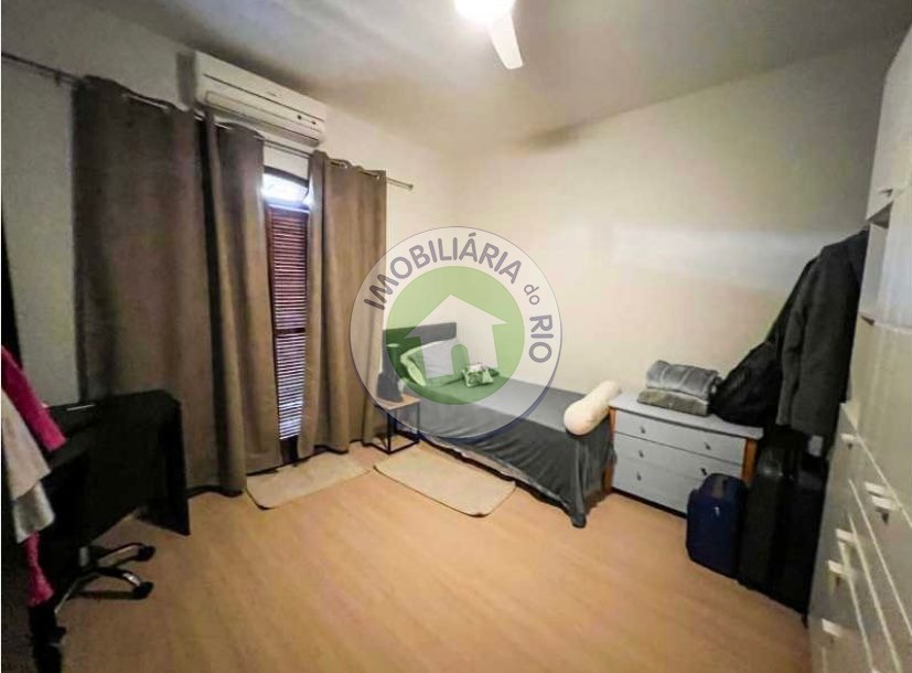 Casa à venda com 4 quartos, 330m² - Foto 26