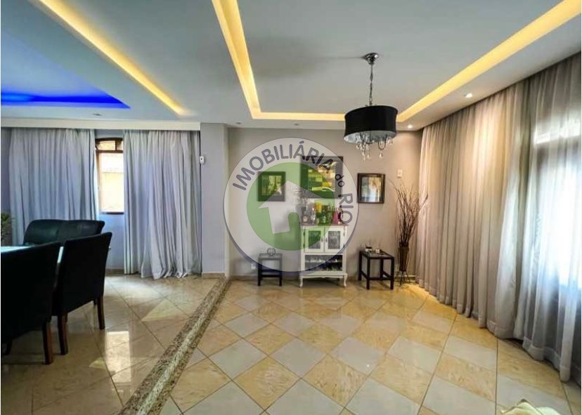 Casa à venda com 4 quartos, 330m² - Foto 9