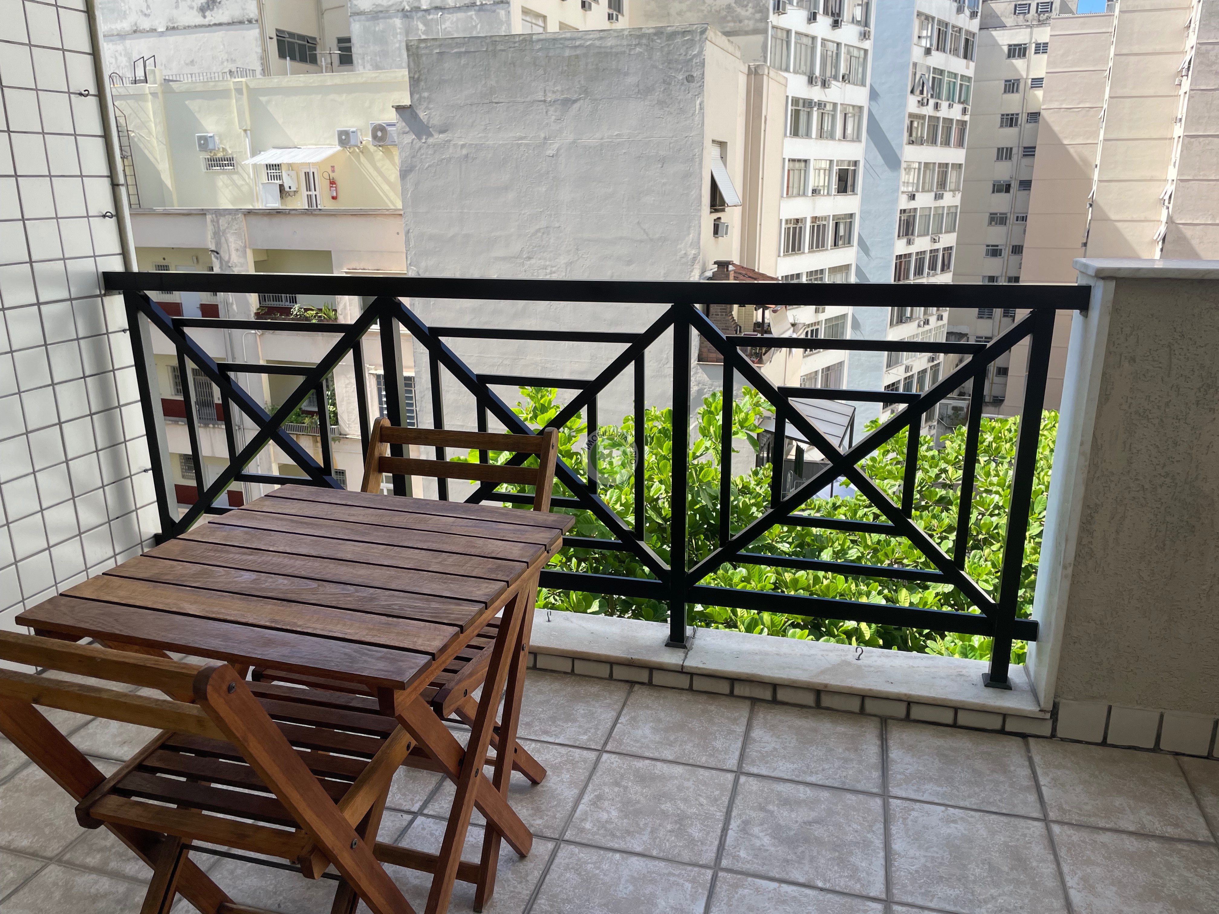 Apartamento à venda com 2 quartos, 68m² - Foto 11