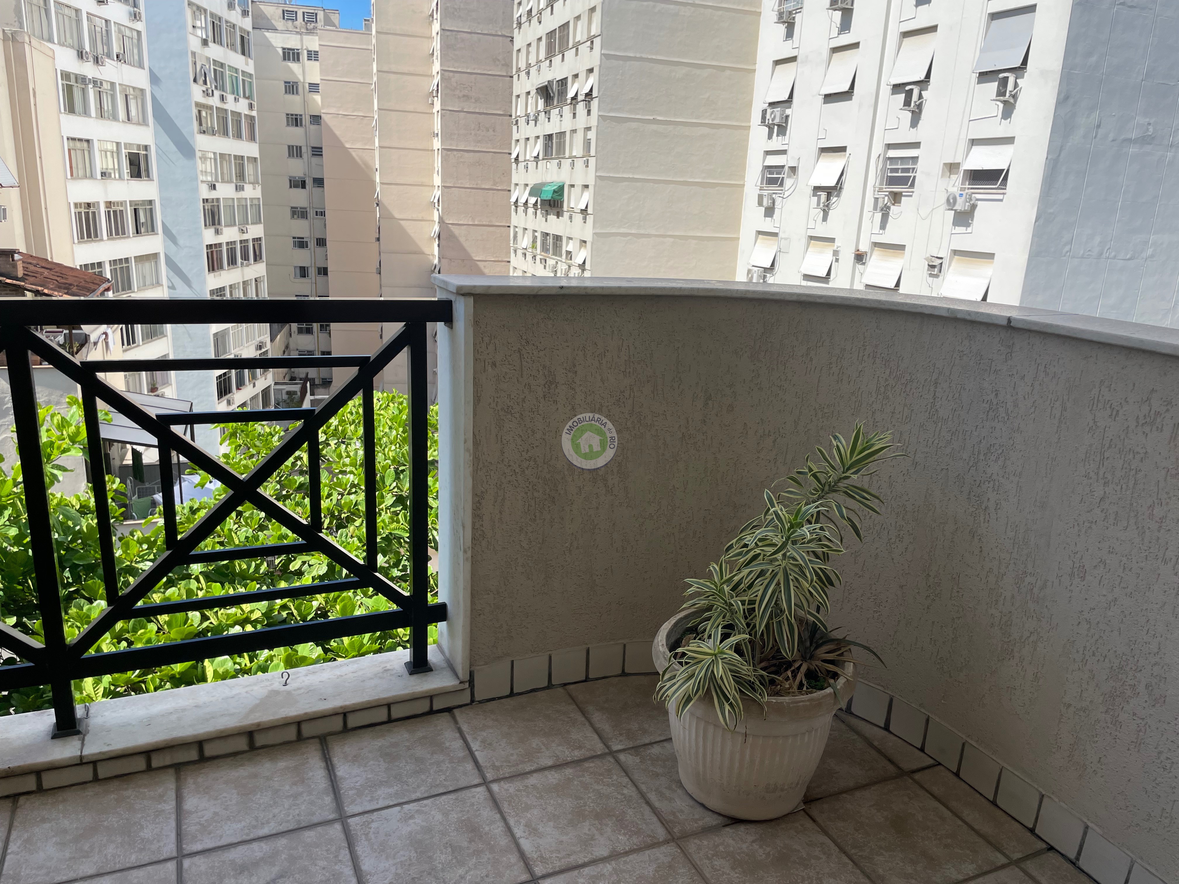 Apartamento à venda com 2 quartos, 68m² - Foto 12