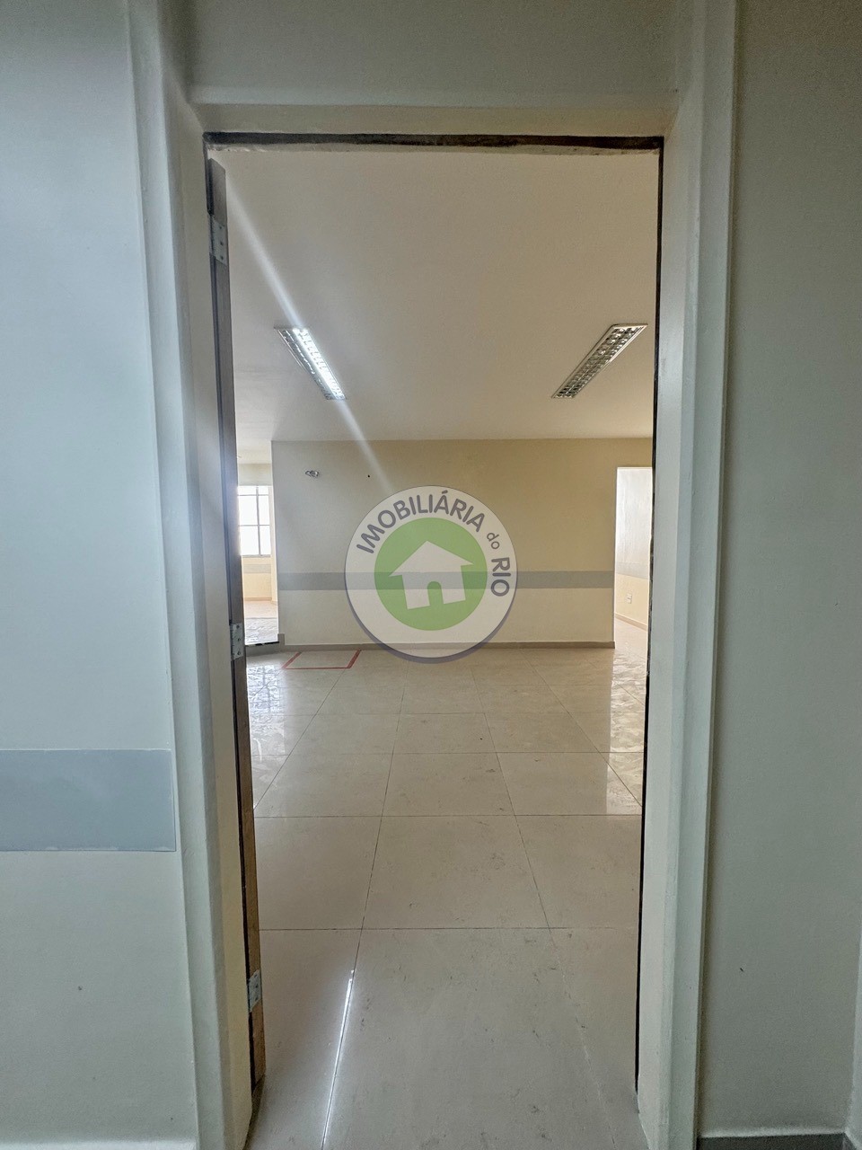 Conjunto Comercial-Sala para alugar, 68m² - Foto 4