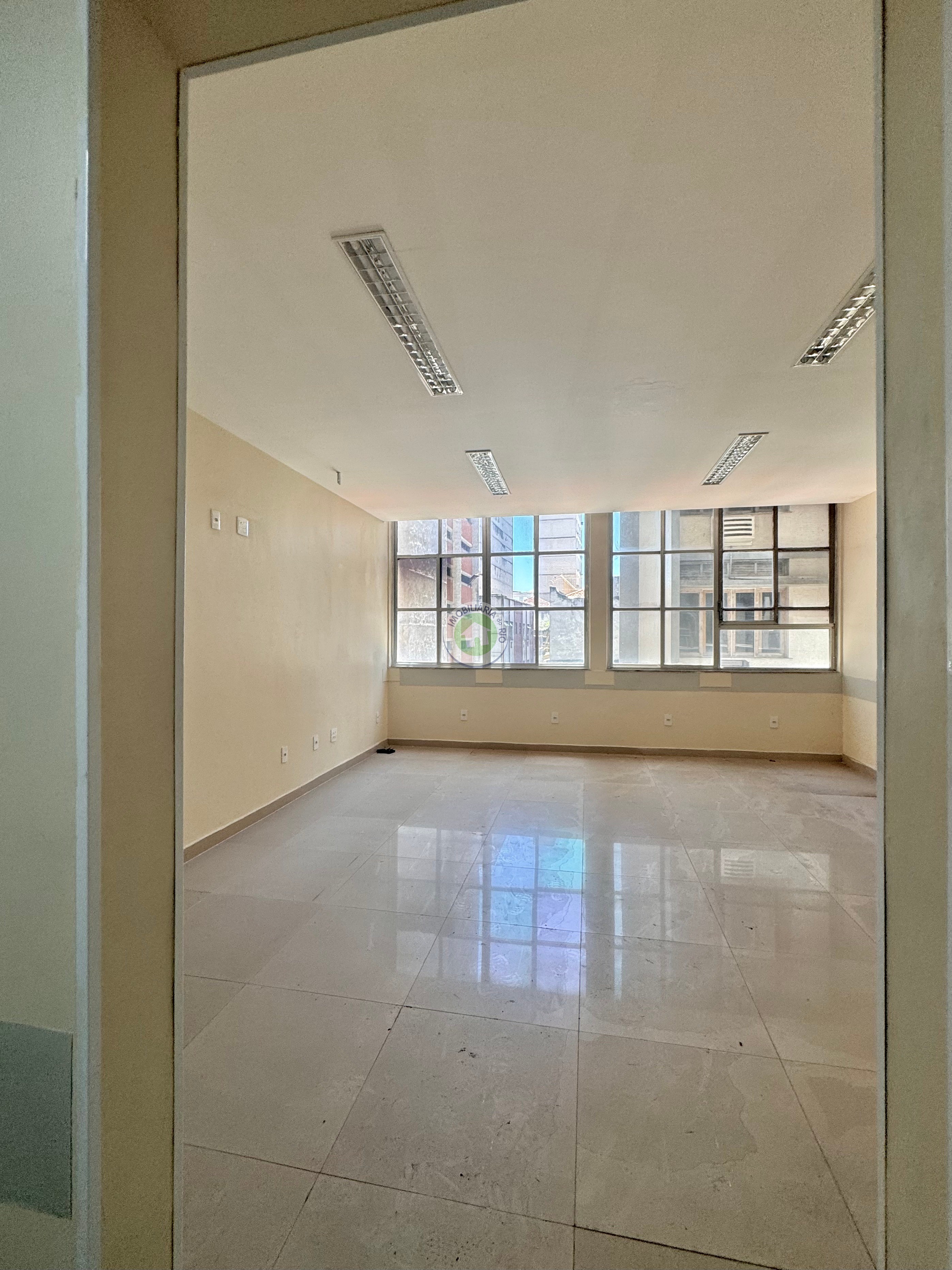 Conjunto Comercial-Sala para alugar, 141m² - Foto 13