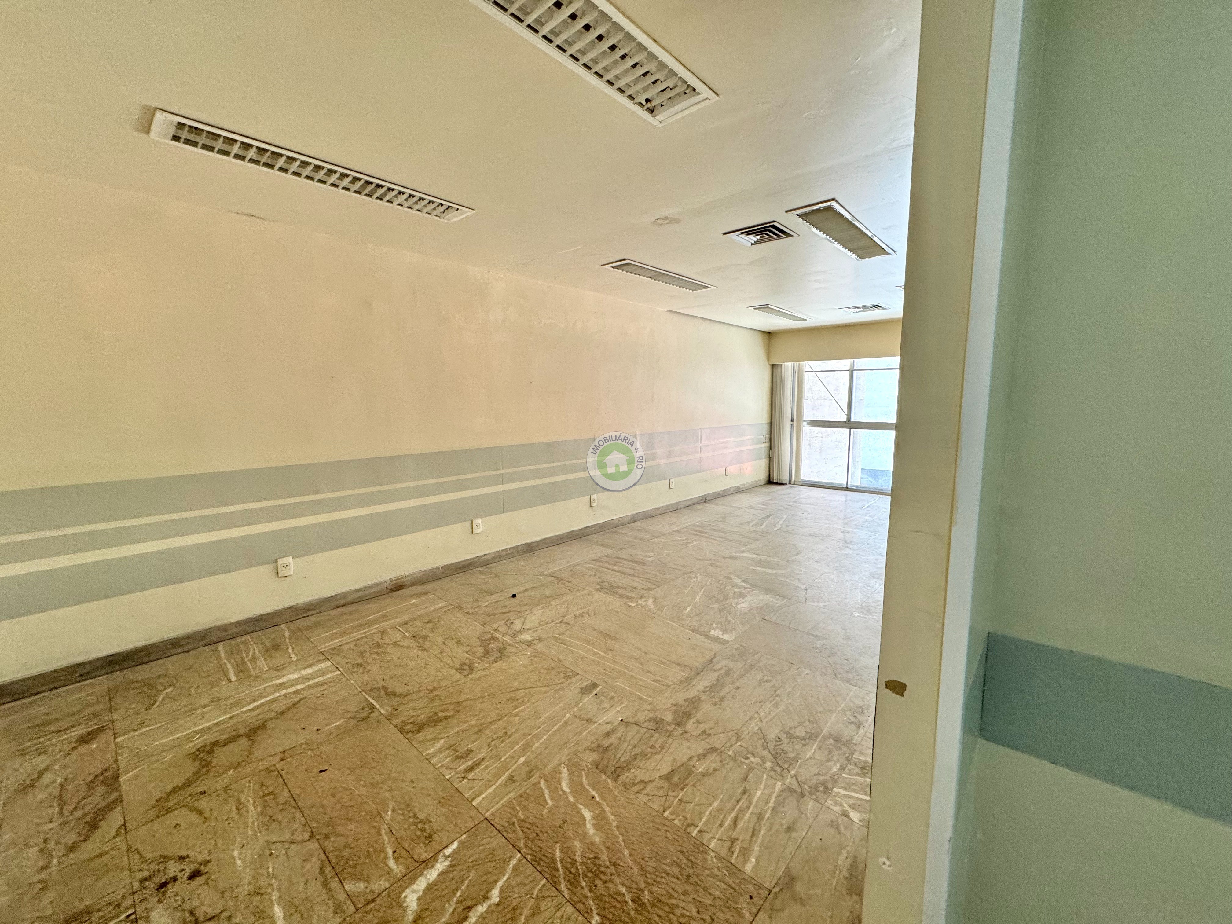 Conjunto Comercial-Sala para alugar, 248m² - Foto 11