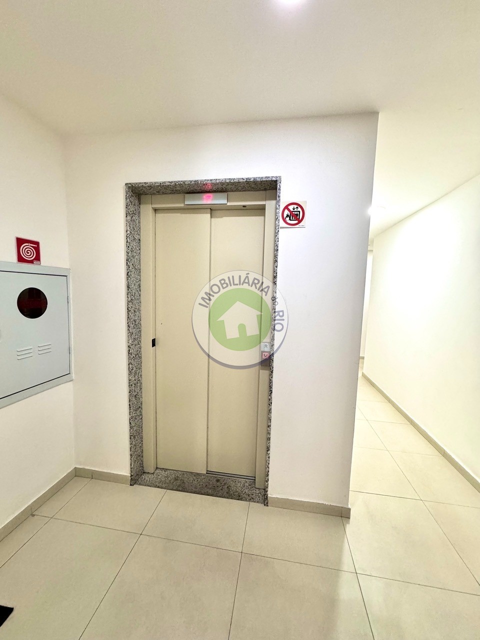 Apartamento à venda com 3 quartos, 95m² - Foto 35