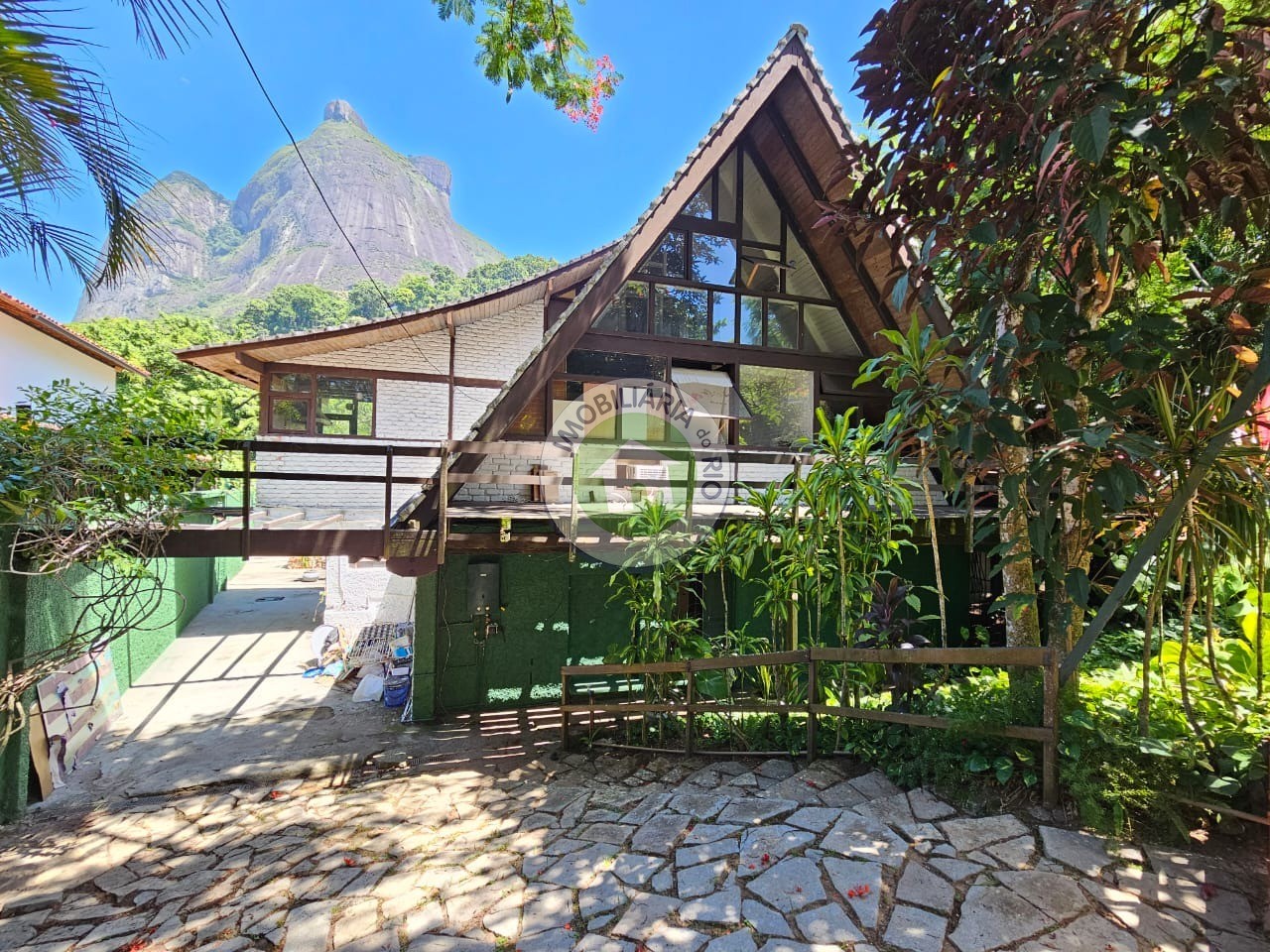 Casa de Condomínio à venda com 5 quartos, 540m² - Foto 2