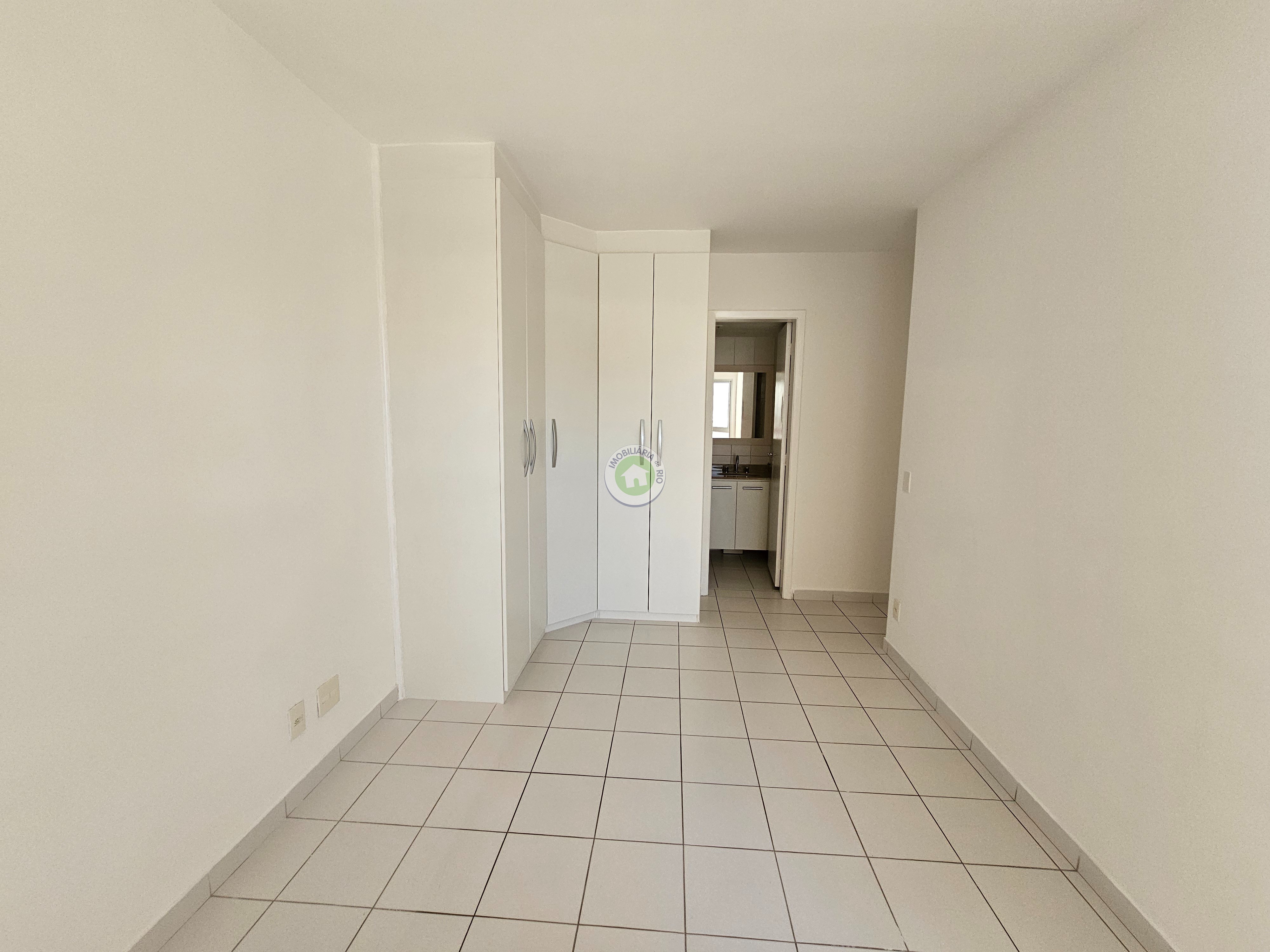 Apartamento à venda com 2 quartos, 81m² - Foto 32