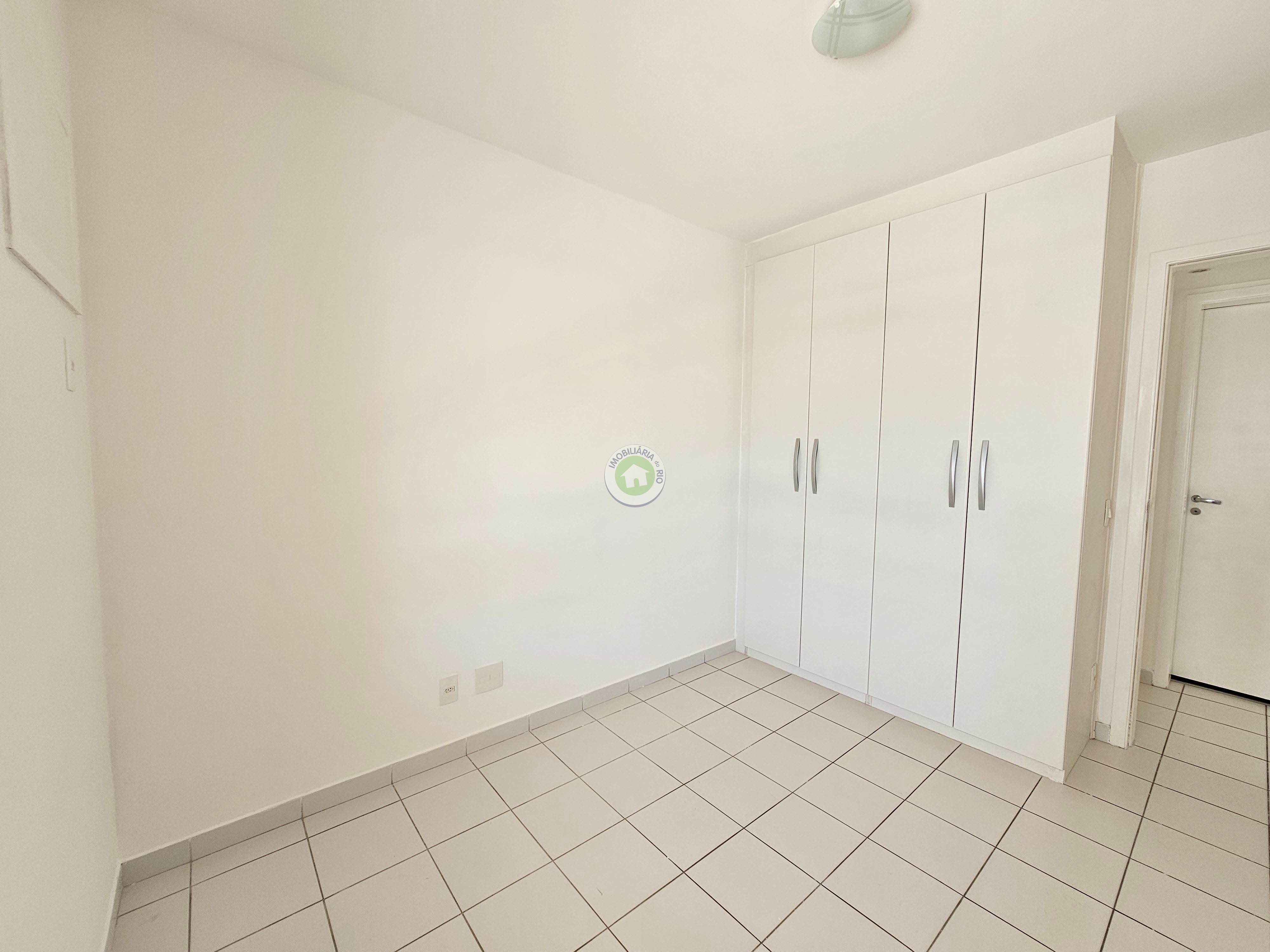 Apartamento à venda com 2 quartos, 81m² - Foto 29