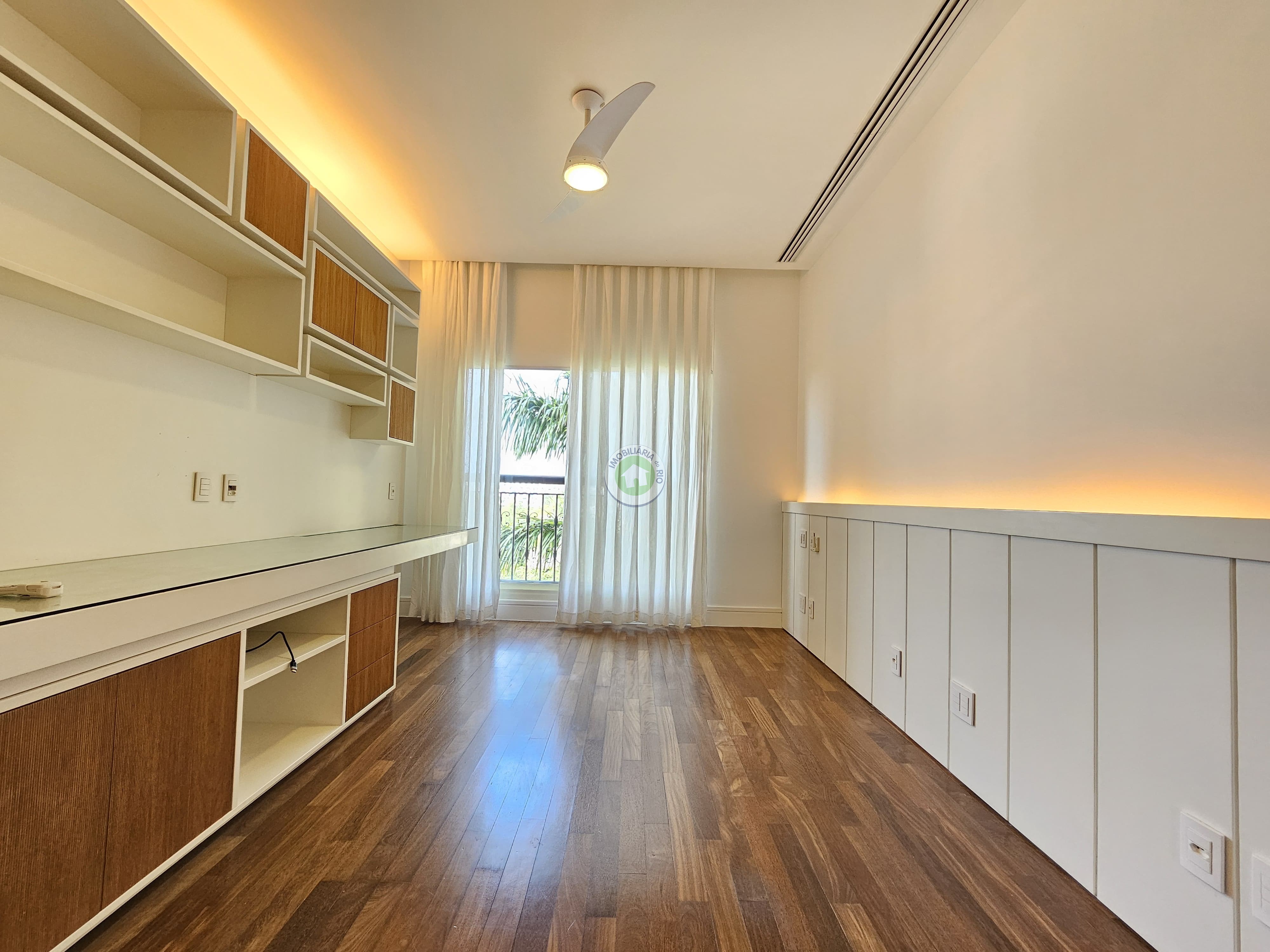 Apartamento para alugar com 3 quartos, 335m² - Foto 48