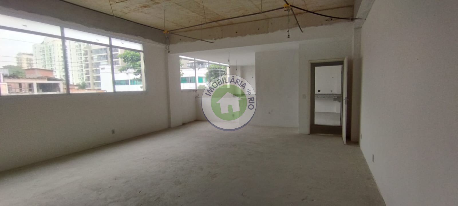 Loja-Salão, 2193 m² - Foto 1