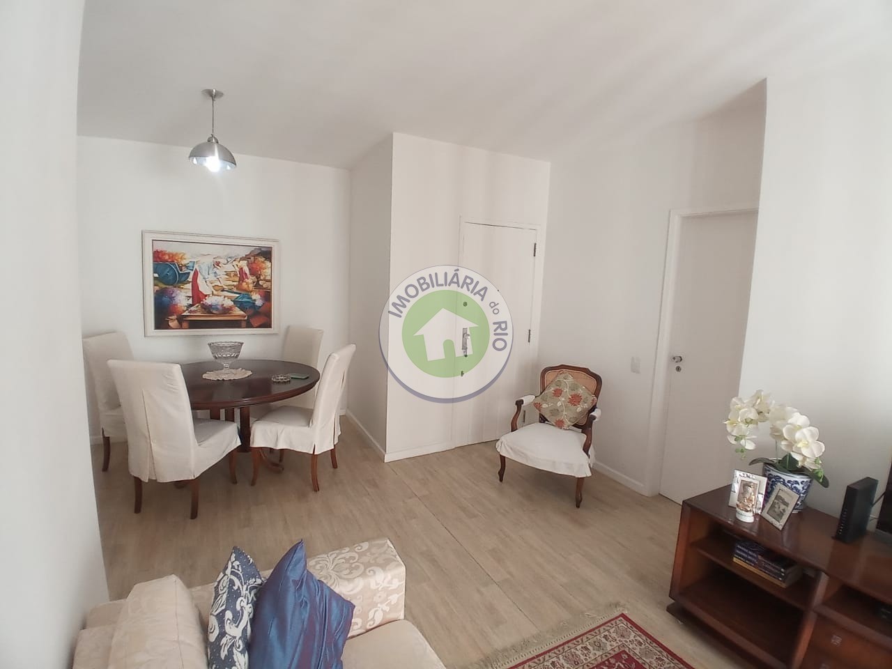 Apartamento à venda com 2 quartos, 83m² - Foto 8