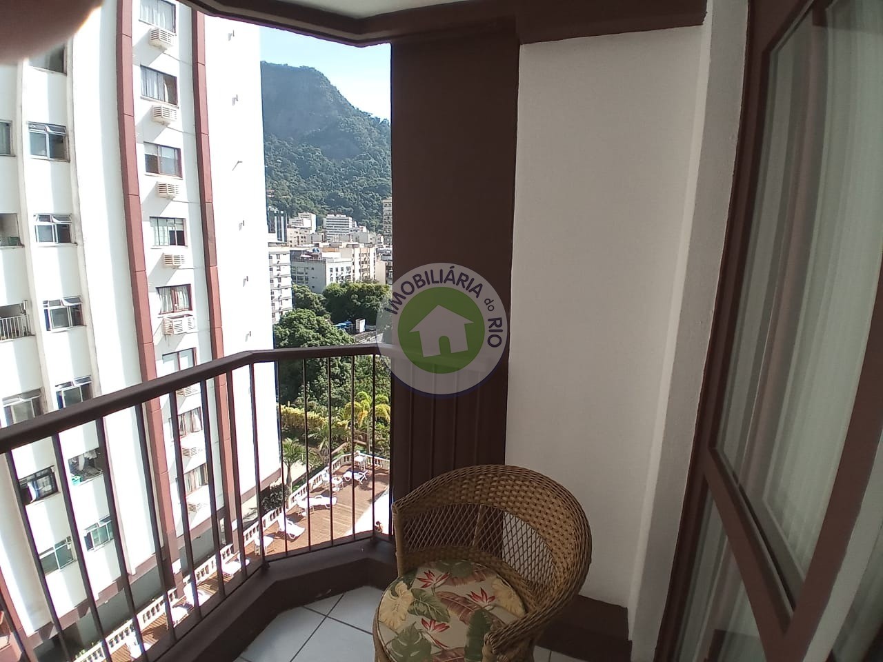 Apartamento à venda com 2 quartos, 83m² - Foto 40