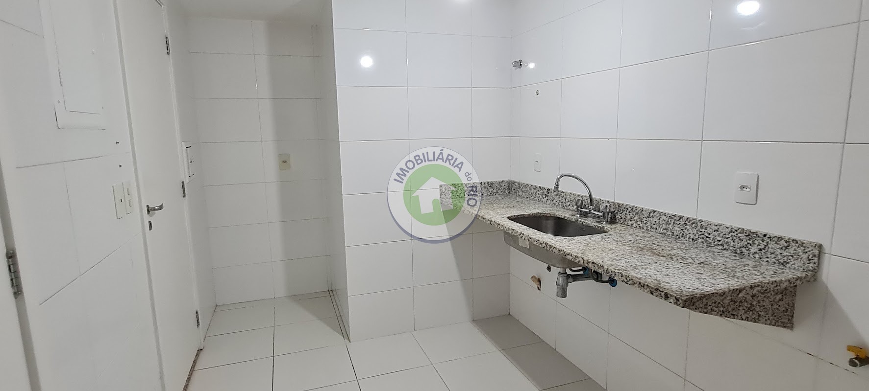 Apartamento à venda com 3 quartos, 94m² - Foto 19