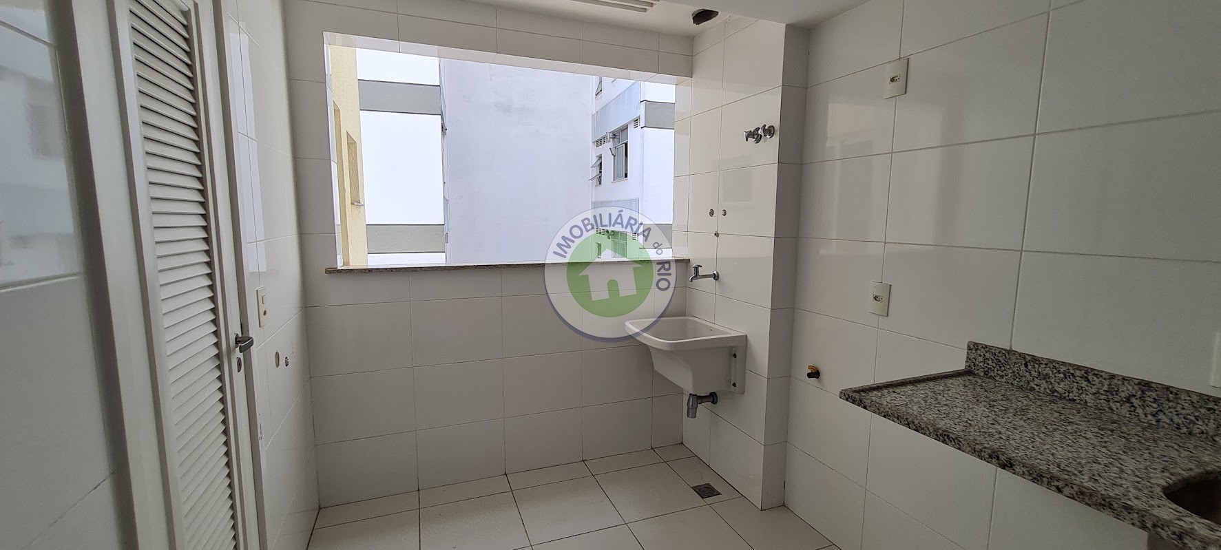 Apartamento à venda com 3 quartos, 97m² - Foto 19