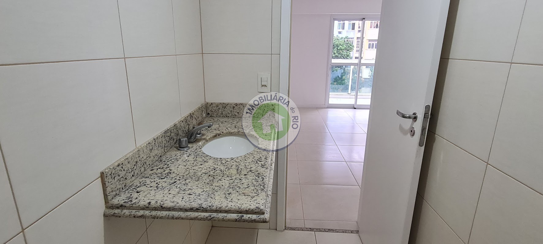 Apartamento à venda com 3 quartos, 94m² - Foto 14