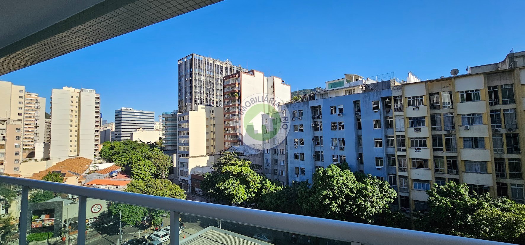 Apartamento à venda com 3 quartos, 94m² - Foto 25