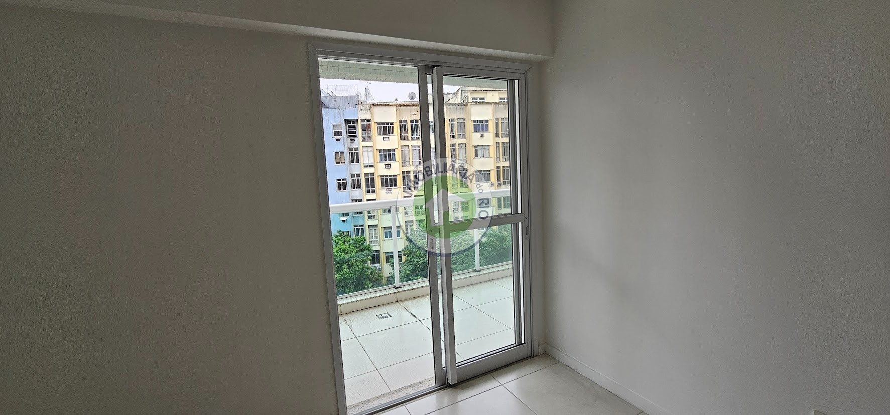 Apartamento à venda com 3 quartos, 94m² - Foto 14