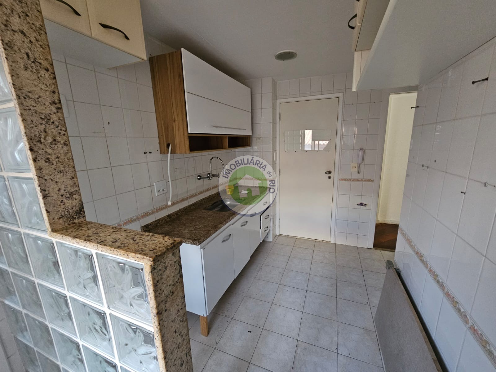 Apartamento à venda com 3 quartos, 102m² - Foto 17