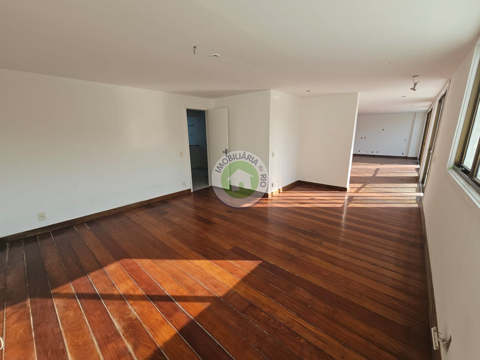 Cobertura à venda com 4 quartos, 229m² - Foto 13