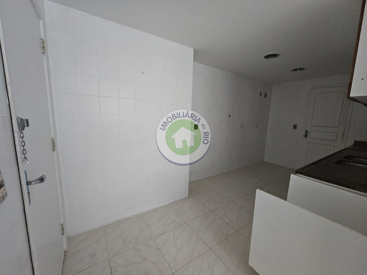 Apartamento à venda com 3 quartos, 147m² - Foto 26